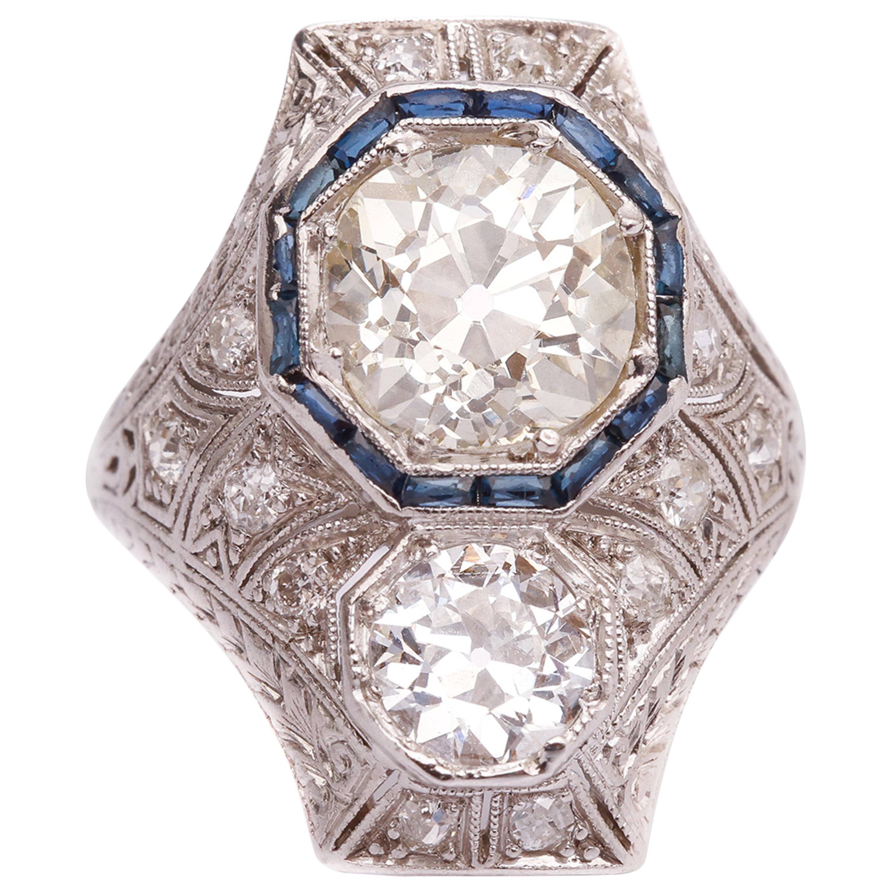 1920s 4.15 Carat Total Old Mine Diamond and Sapphire Engagement Ring