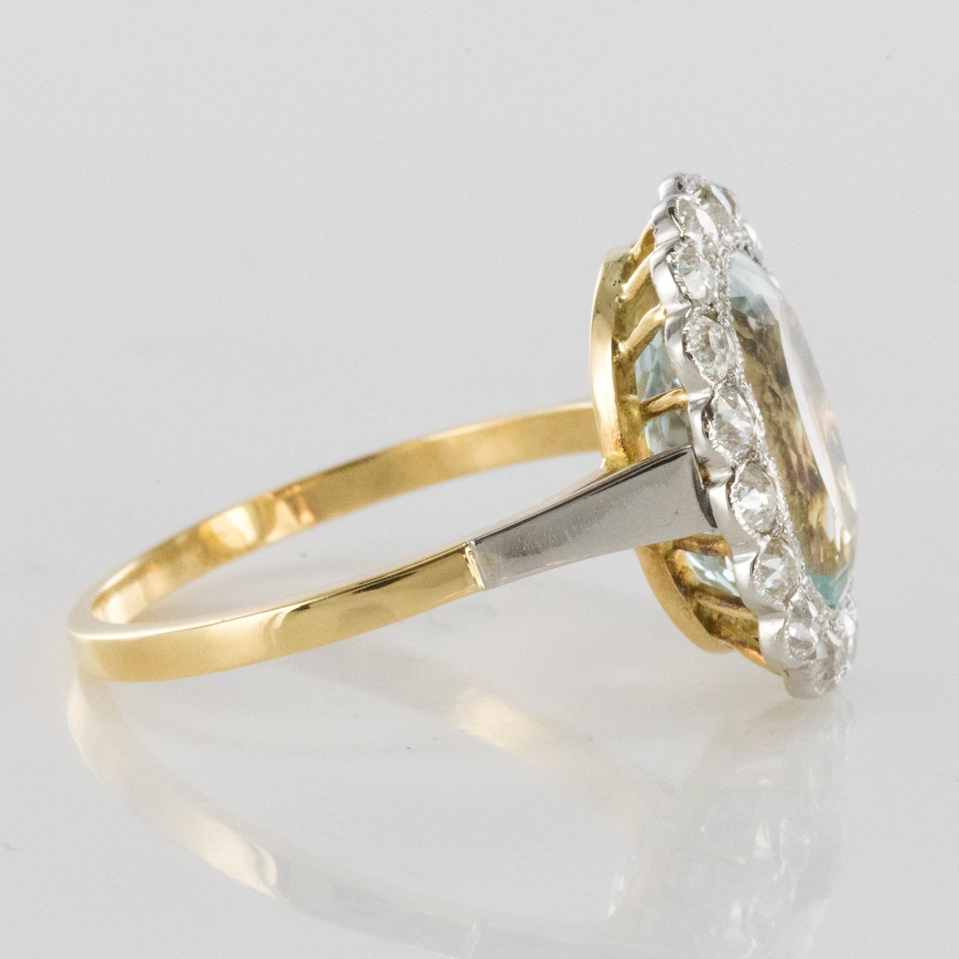 1920s 5.19 Carats Aquamarine Diamond Platinum Yellow Gold Pompadour Ring 2