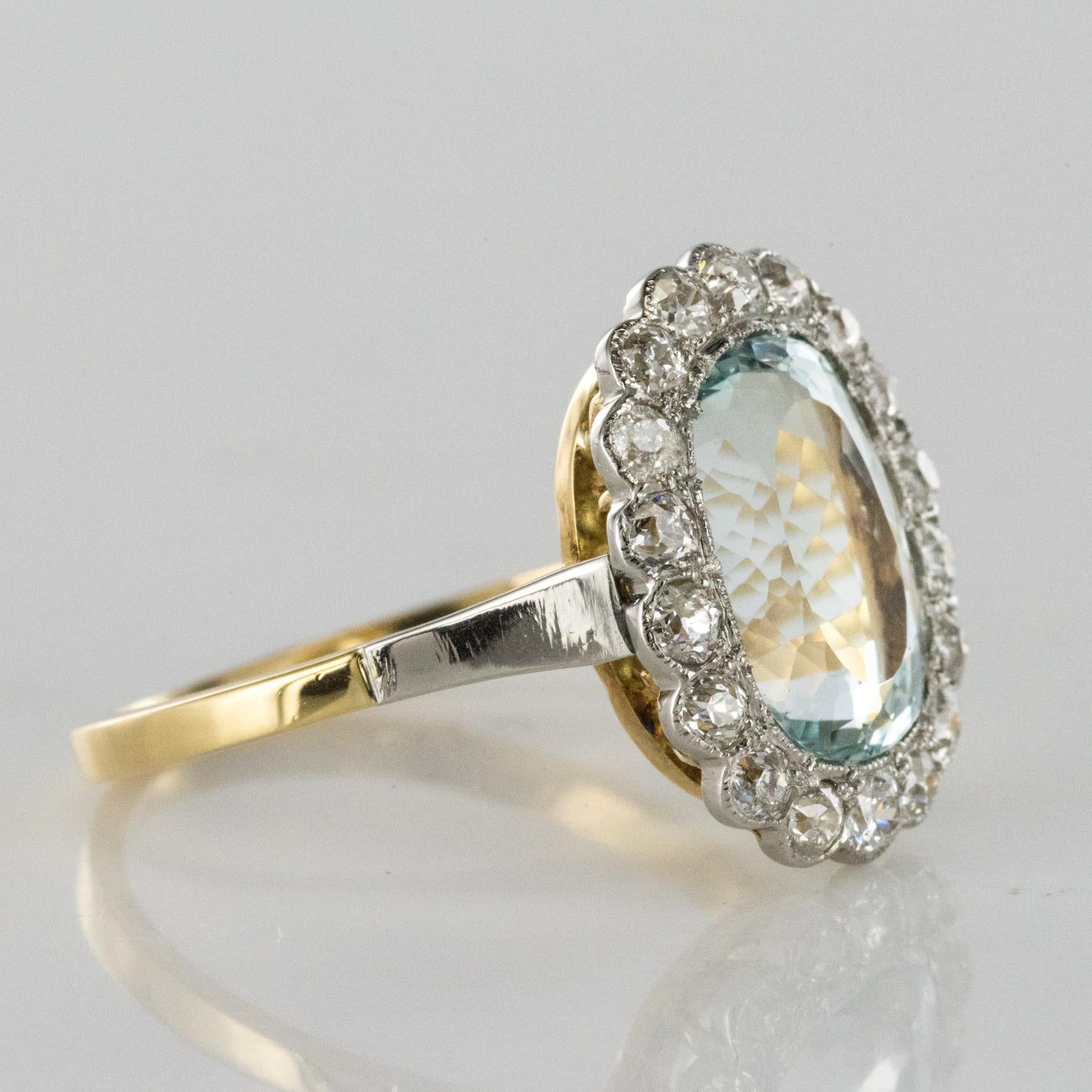 1920s 5.19 Carats Aquamarine Diamond Platinum Yellow Gold Pompadour Ring 3