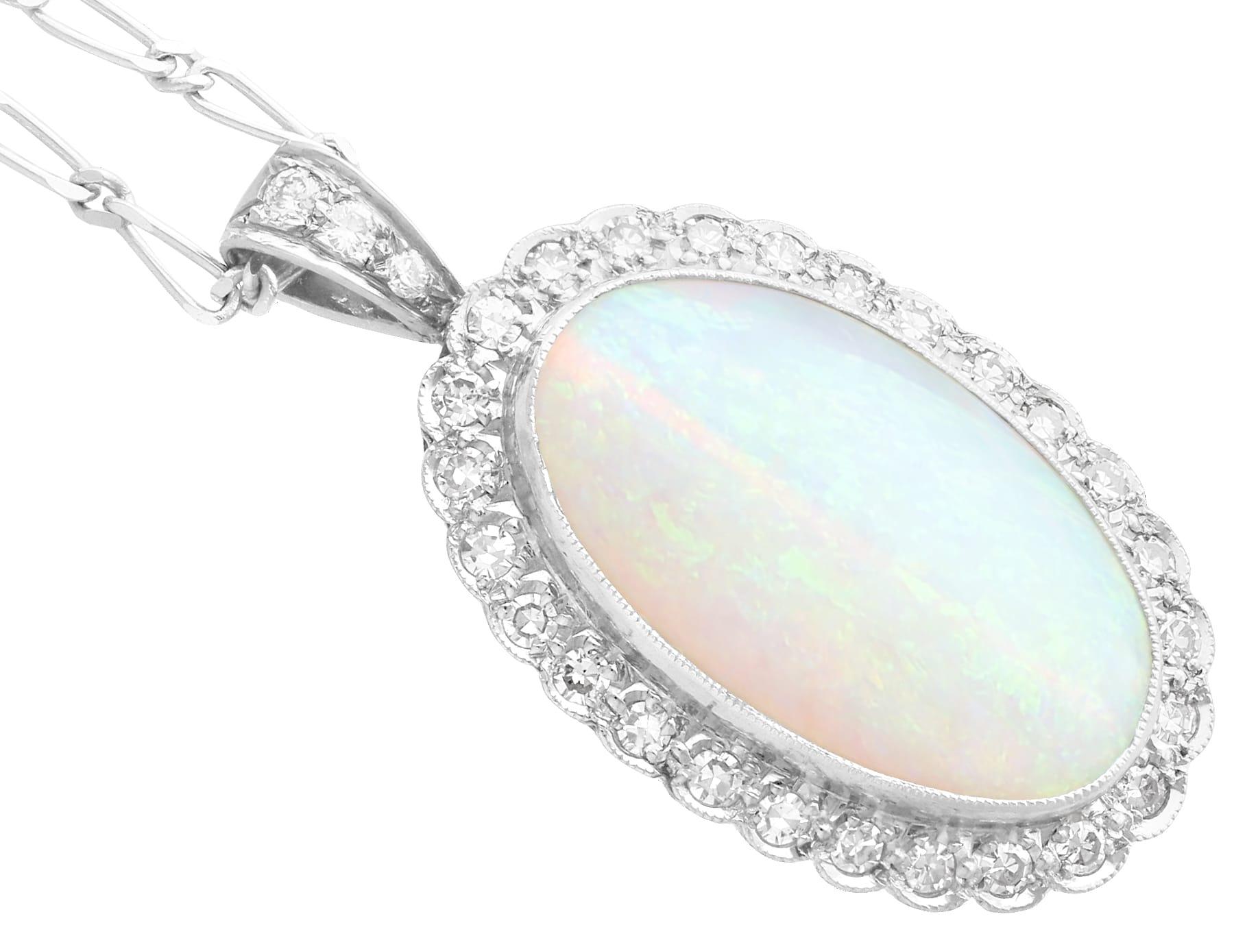 1920s 8.18 Carat Opal and Diamond Earring and Pendant Set In Excellent Condition For Sale In Jesmond, Newcastle Upon Tyne