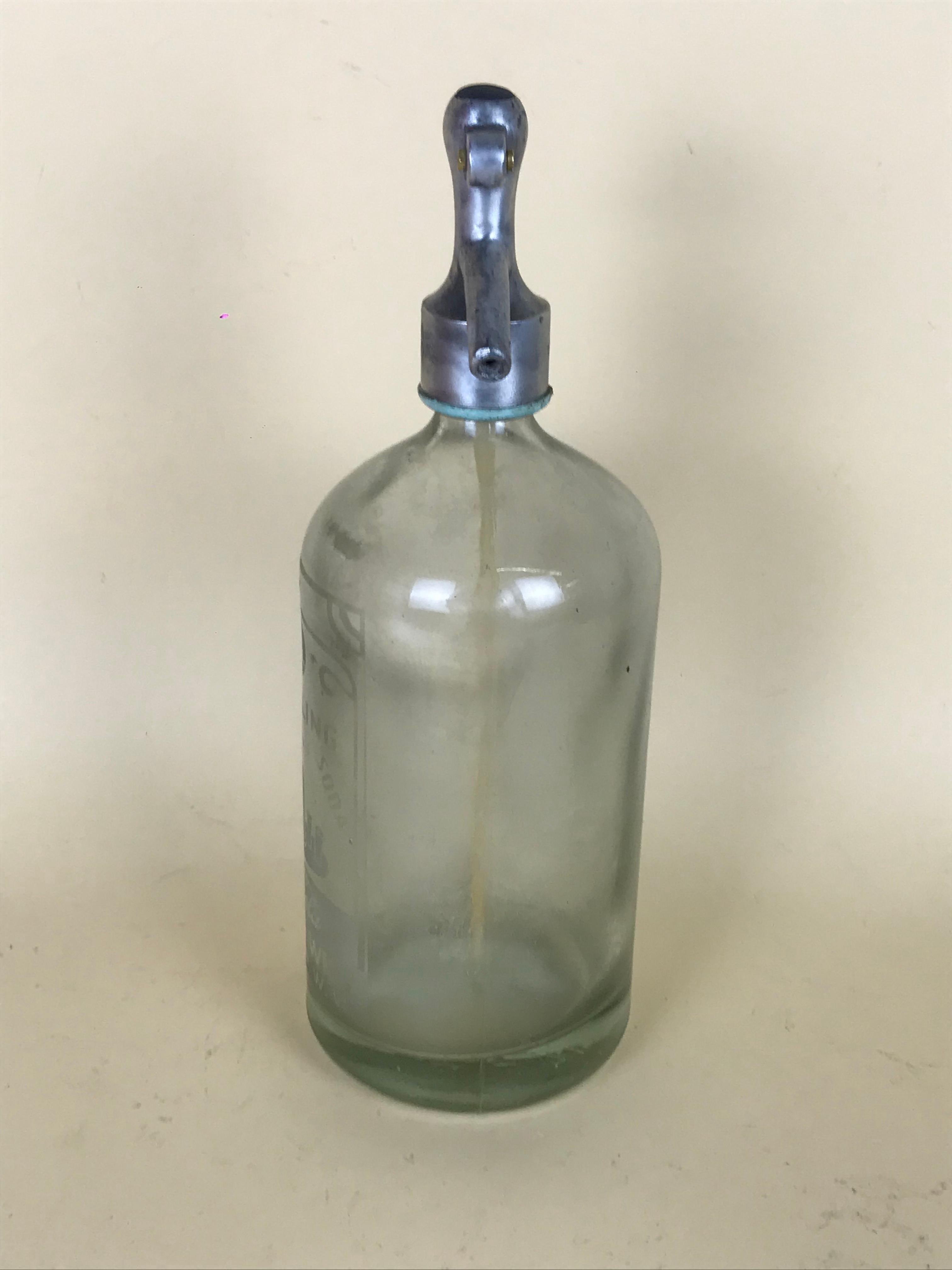 1920s American Advertising Glass Syphon Coca-Cola Acid Etched Bar Bottle Seltzer For Sale 3