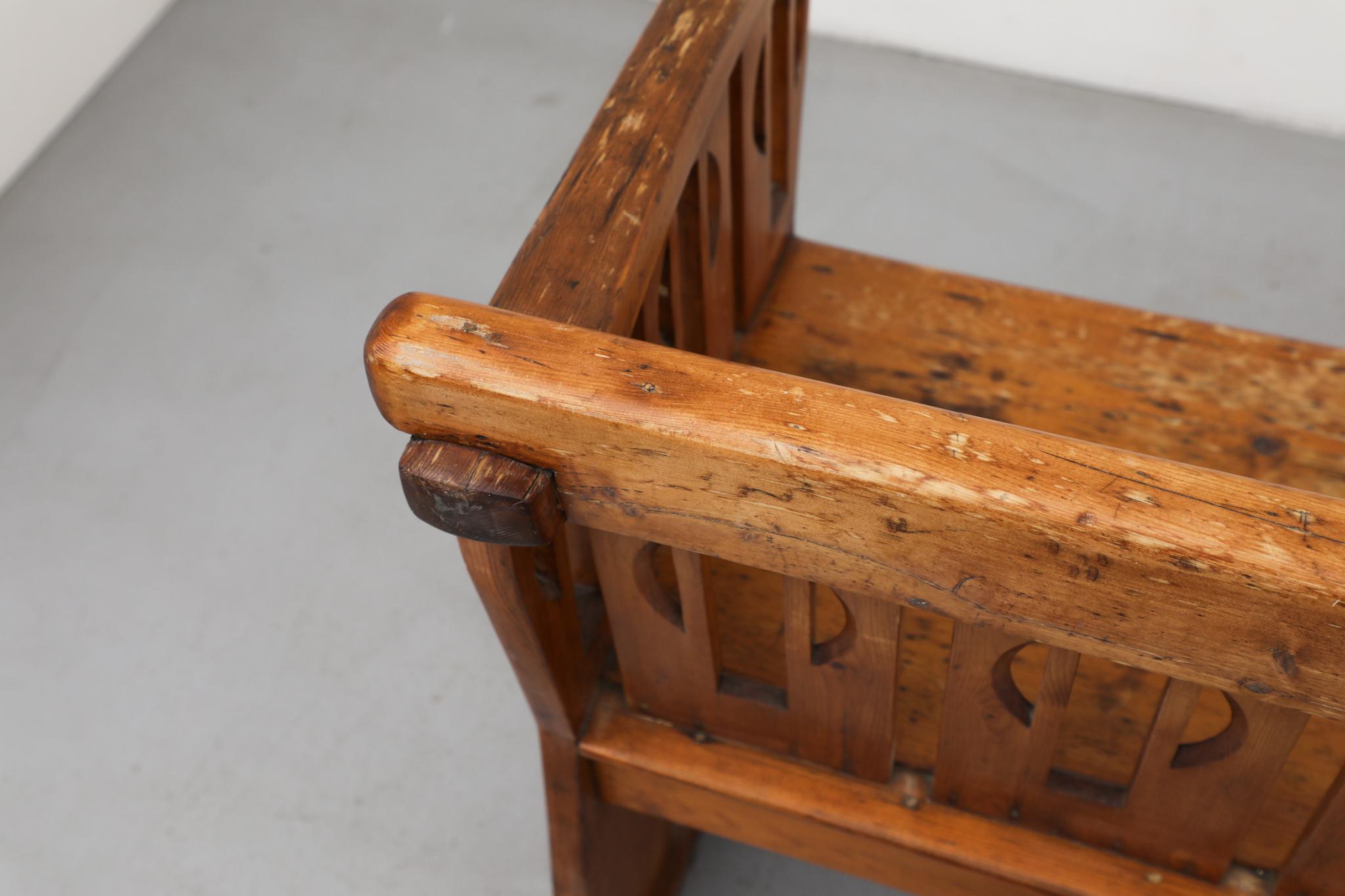 Banc en bois décoré de l'école d'Amsterdam des années 1920 en vente 9