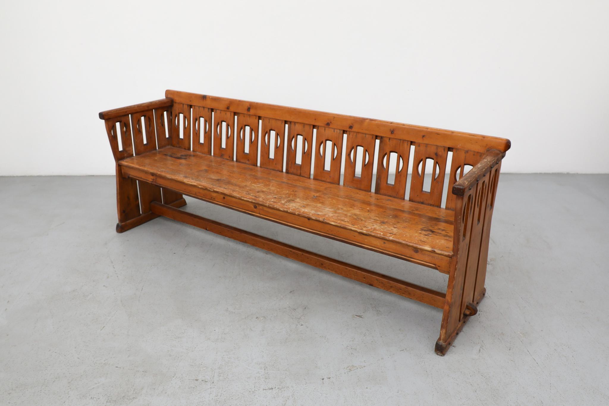 Début du 20ème siècle Banc en bois décoré de l'école d'Amsterdam des années 1920 en vente