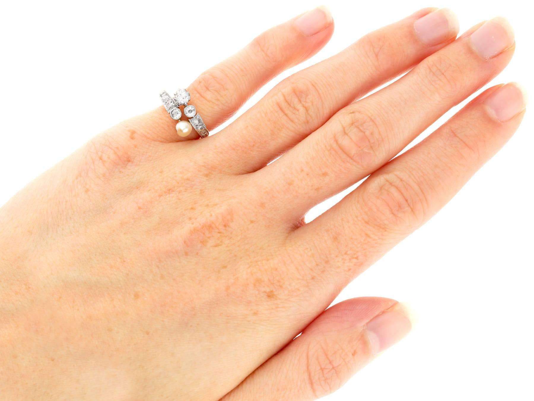 1920s 0.54 Carat Diamond and Pearl 14k Yellow Gold Ring For Sale 2