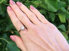 1920s 1.07 Carat Diamond and Yellow Gold Solitaire Engagement Ring