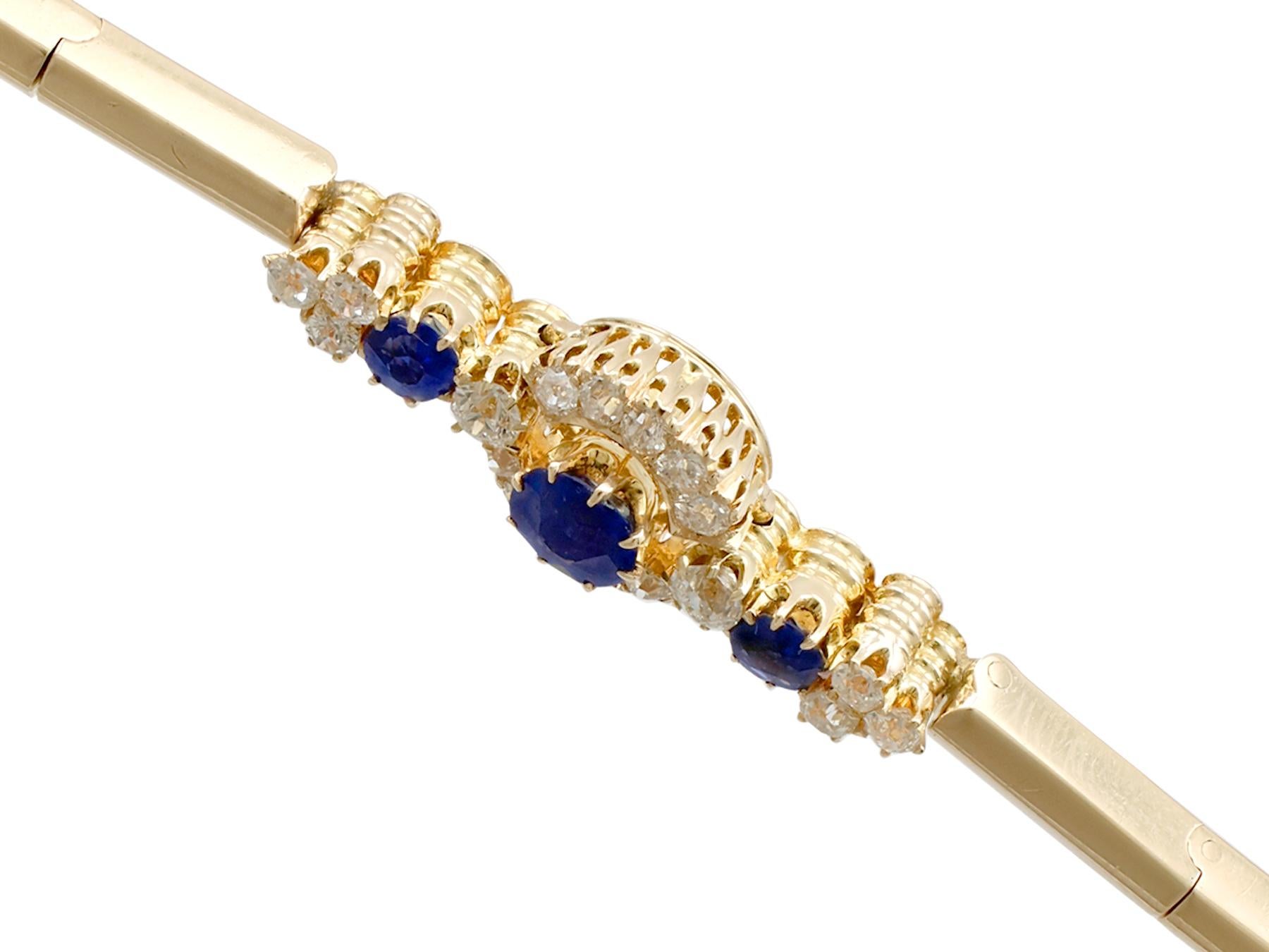 1920s Antique 1.15 Carat Sapphire and Diamond Yellow Gold Bracelet In Excellent Condition In Jesmond, Newcastle Upon Tyne