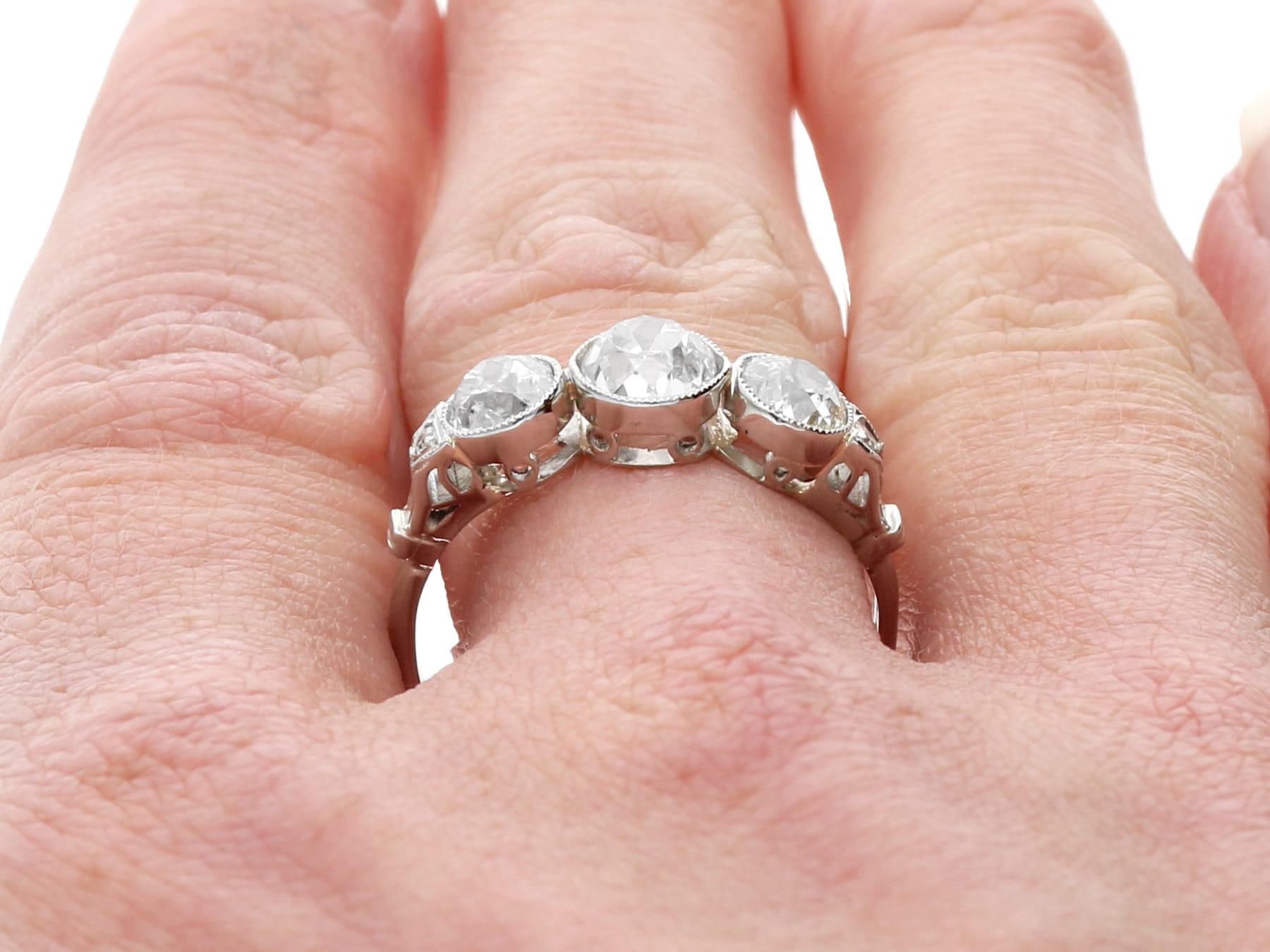 1920s Antique 1.49 Carat Diamond and Platinum Trilogy Ring  For Sale 4