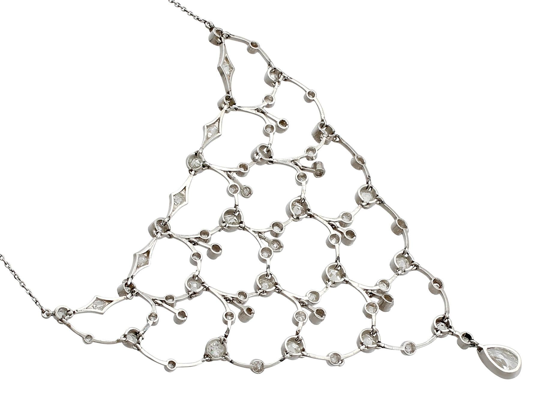 Women's or Men's 1920s Antique 4.40 Carat Diamond and Platinum Necklace