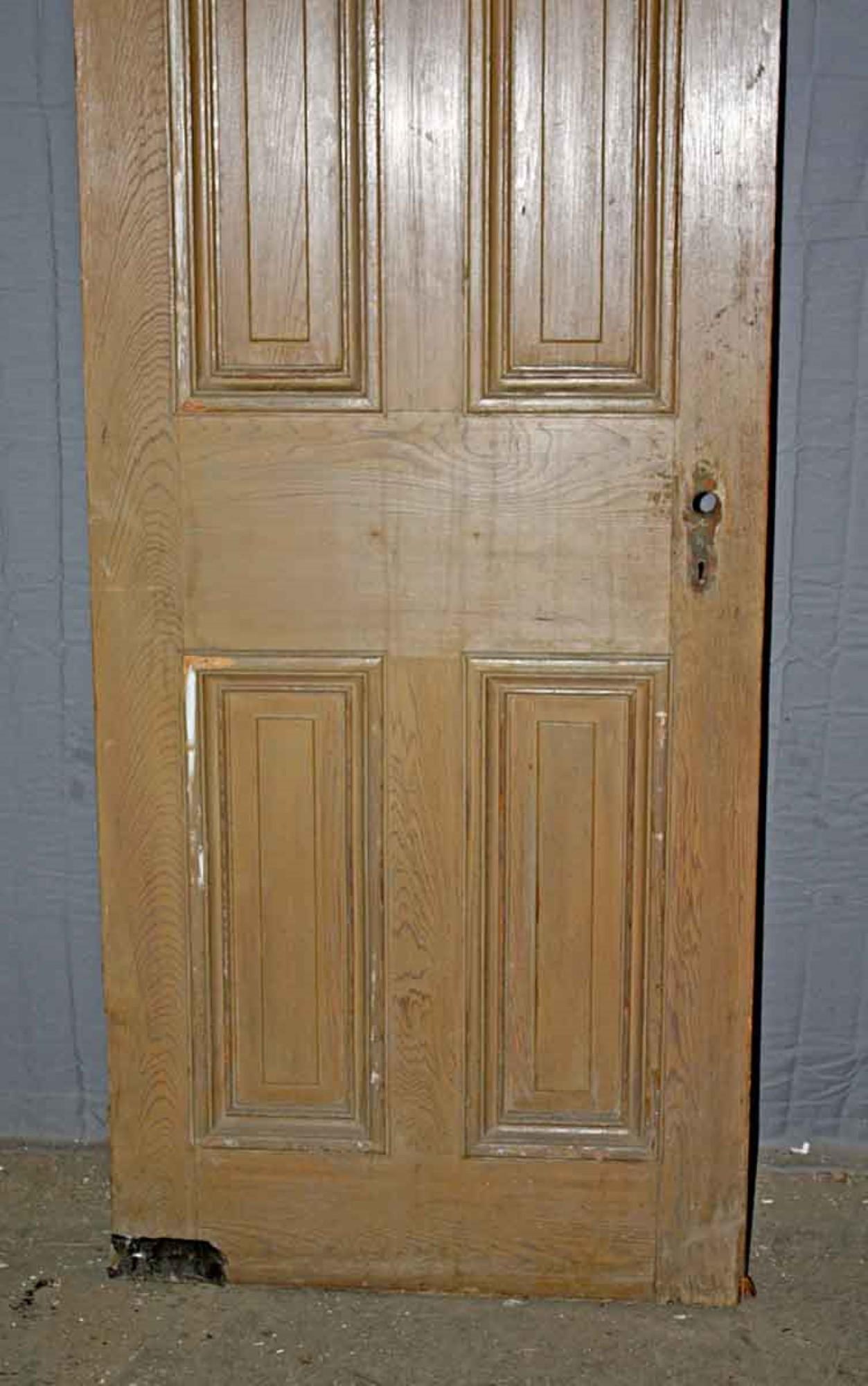 Ancienne porte de passage en bois à 6 panneaux, datant des années 1920 Bon état à New York, NY