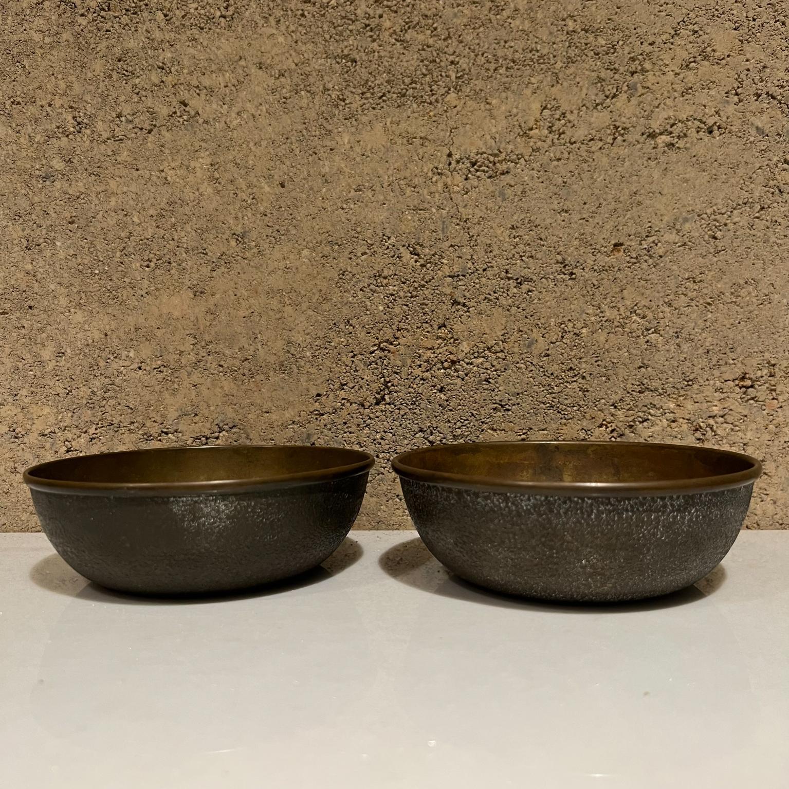 1920s Antique Art Deco Brass Bowls by Corfalgar London, England
Smooth interior textured exterior
Stamped by maker.
5.25 diameter x 1.75 tall
Preowned unrestored vintage condition. Wear present.
See images please.