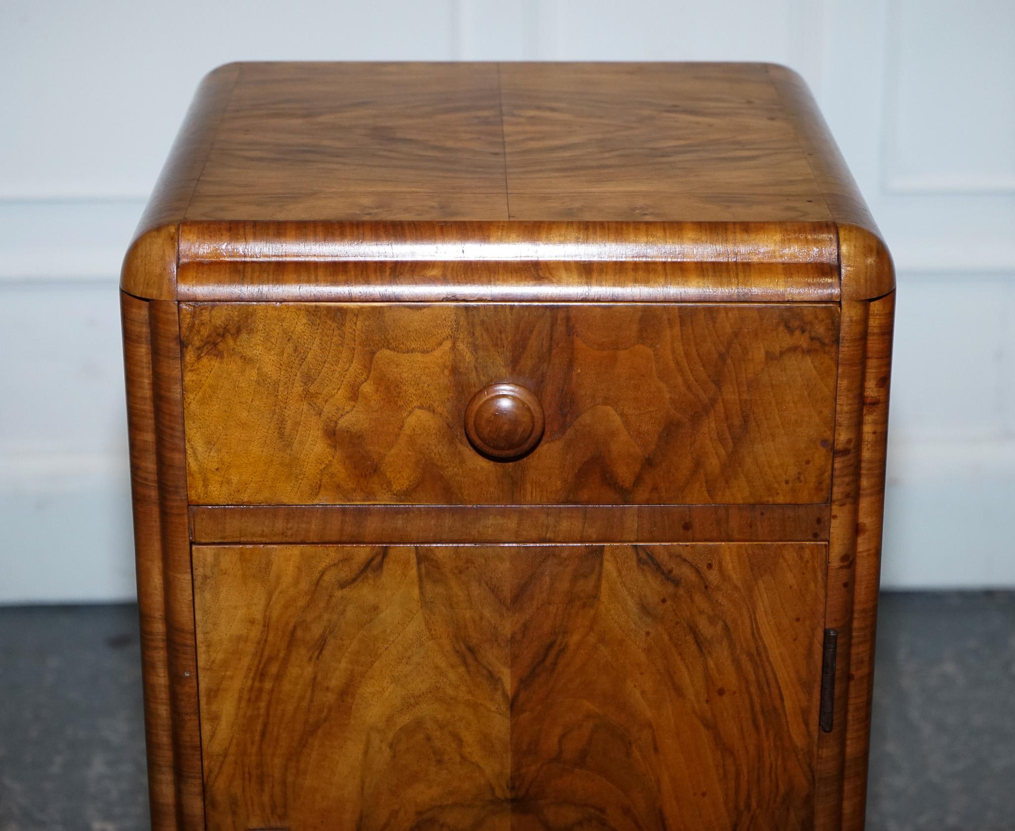 Walnut 1920'S ANTIQUE ART DECO BURR WALNUT BEDSiDE NIGHTSTAND WITH CUPBOARD