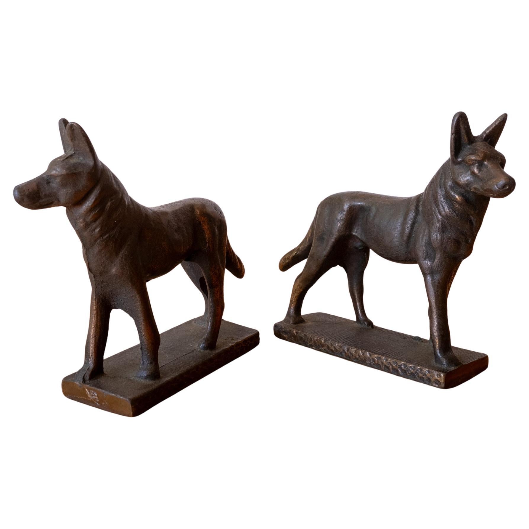Sujetalibros de Bronce Antiguo de los años 20, estilo Paul Herzel, Pastores alemanes en venta