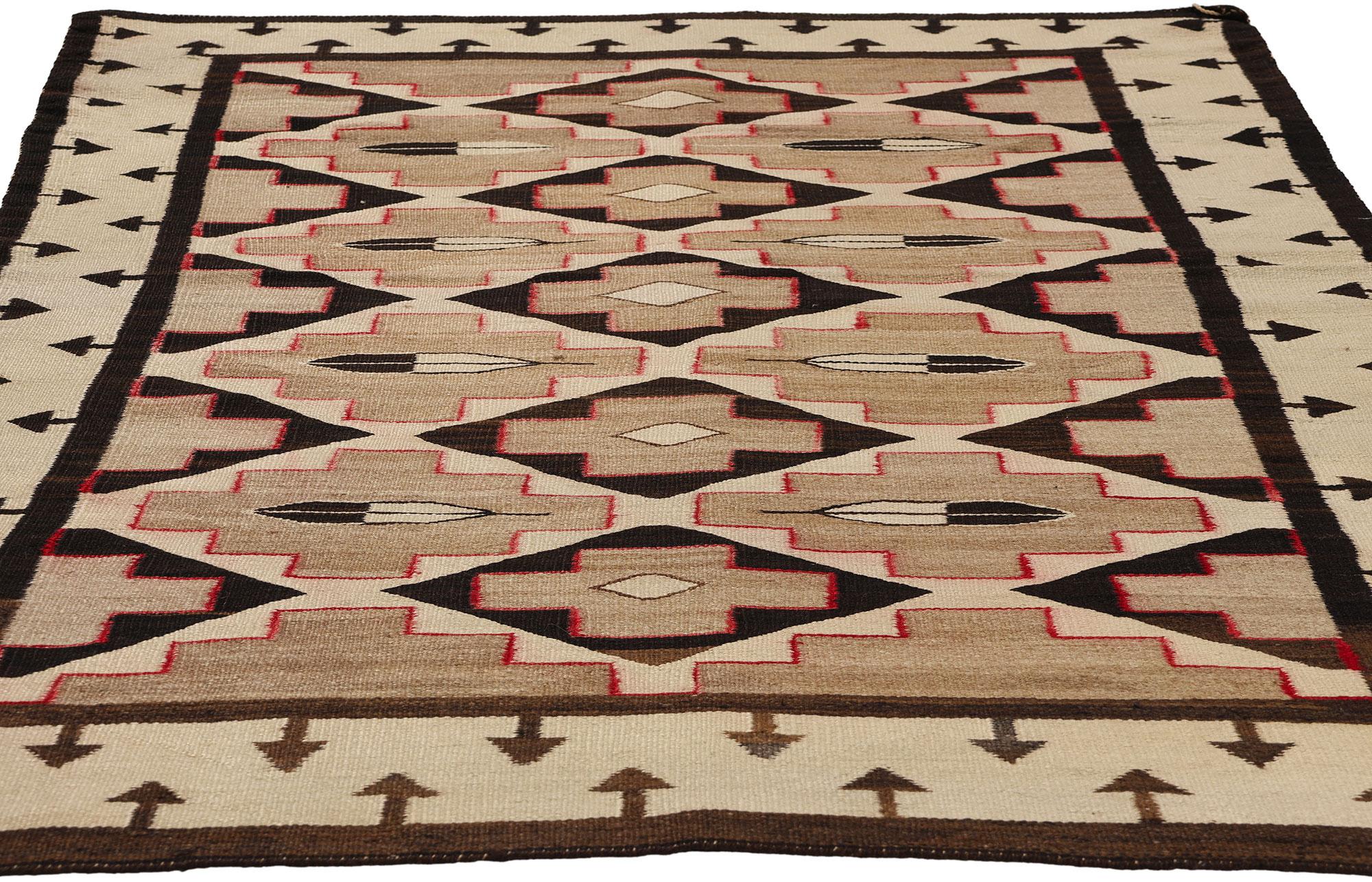 Hand-Woven 1920s Antique Crystal Navajo Blanket Rug Native American Textile For Sale