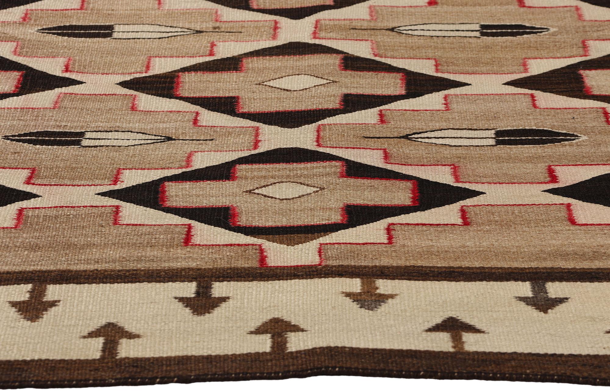 Tissé à la main Ancien tapis Navajo en cristal des années 1920 Textile amérindien en vente