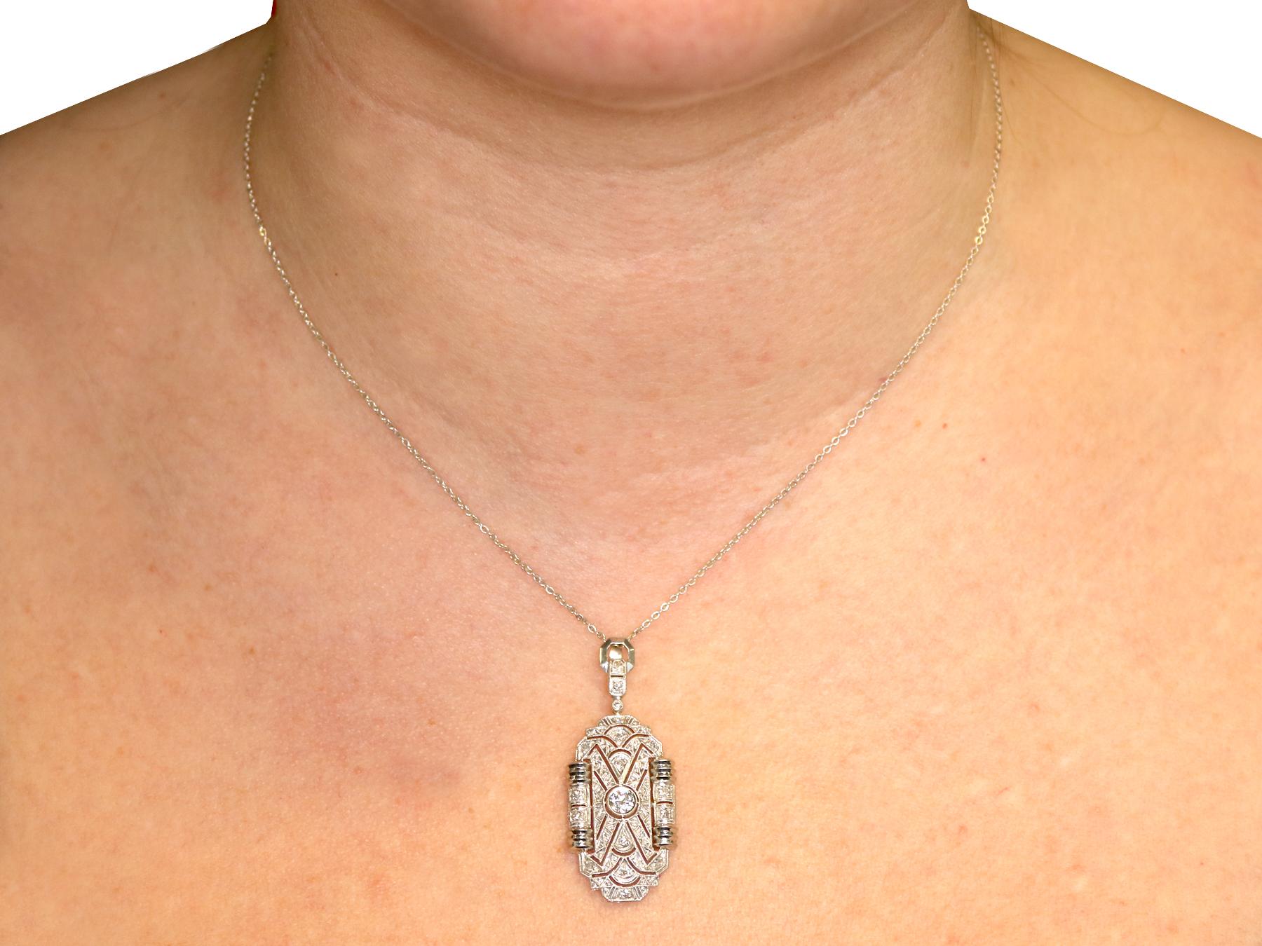 1920s Antique Diamond and White Gold Pendant Necklace 1