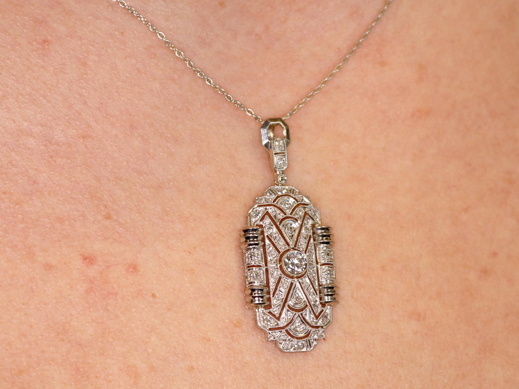 1920s Antique Diamond and White Gold Pendant Necklace 2