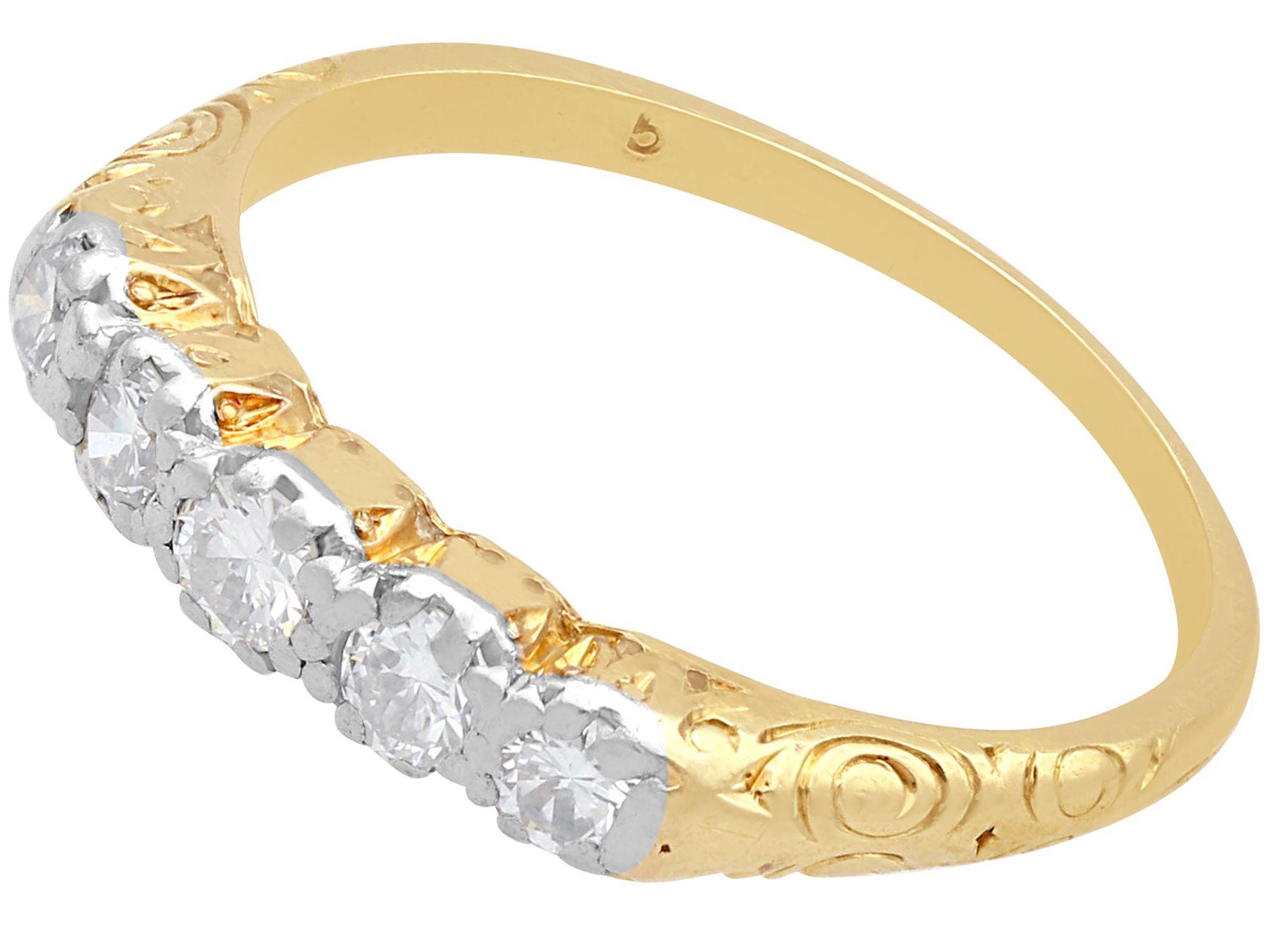 Round Cut 1920s Diamond and Yellow Gold Five-Stone Ring For Sale