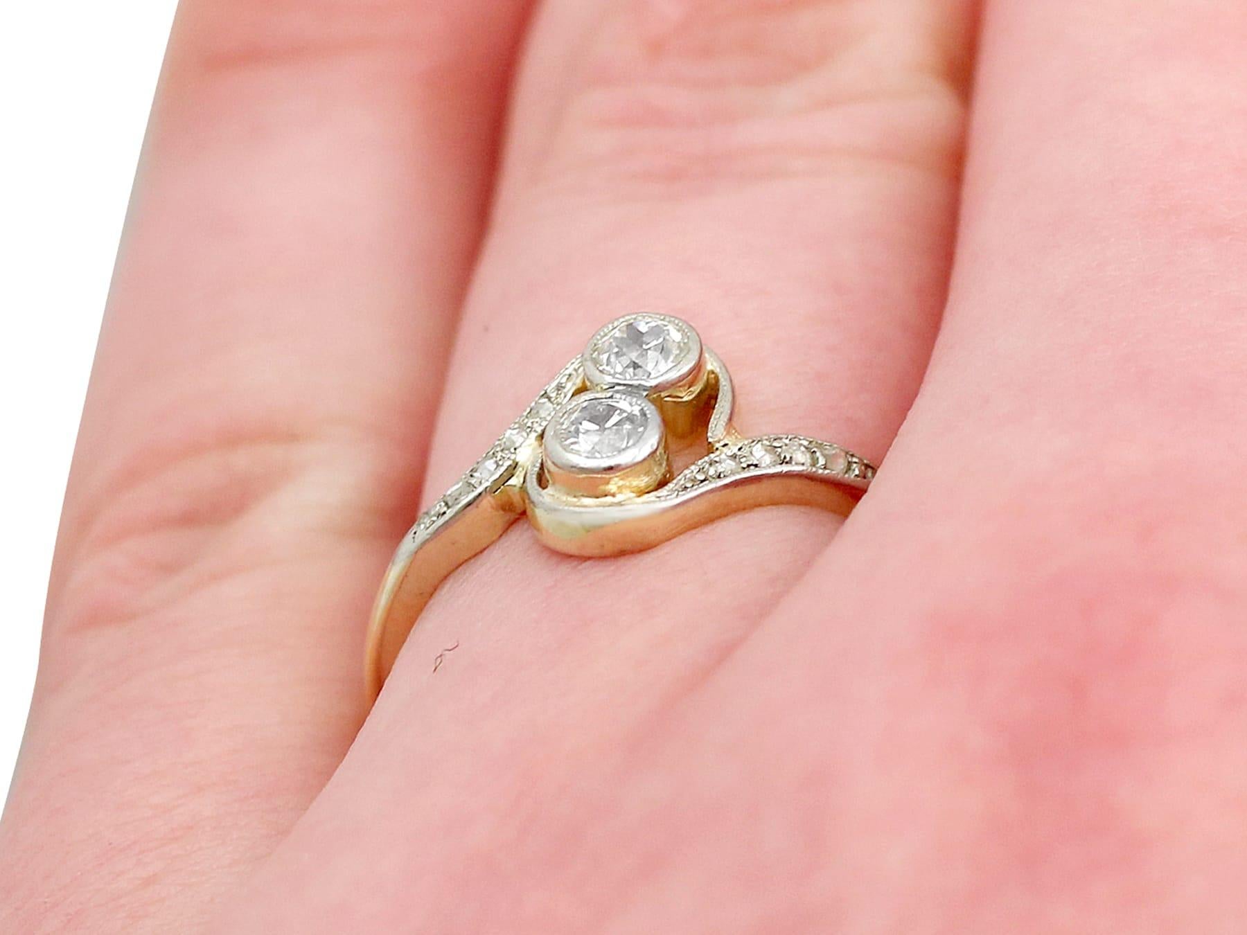 1920s Antique Diamond and Yellow Gold Twist Engagement Ring For Sale 1