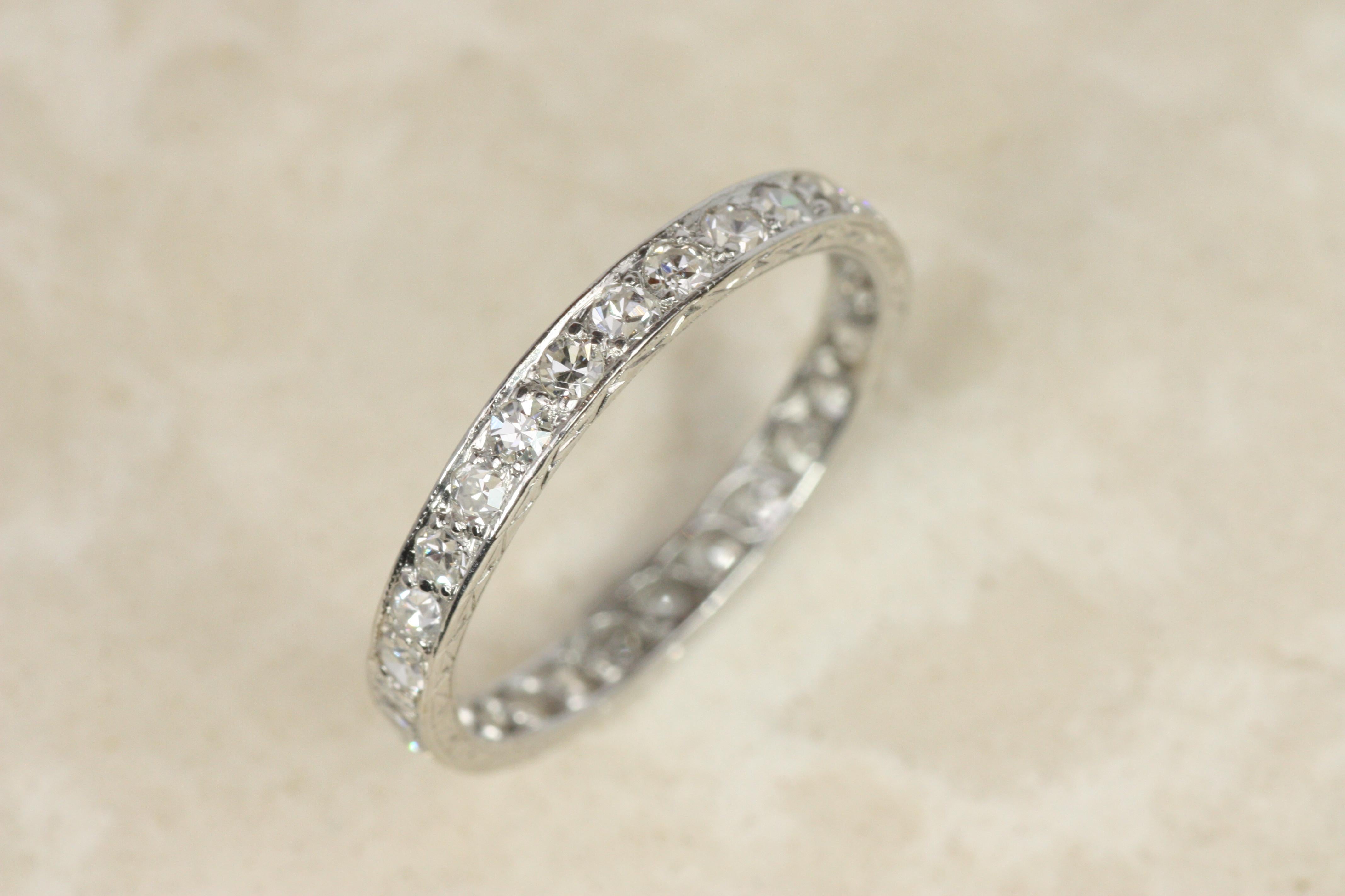 1920s Antique Diamond Platinum 2.6mm Eternity Band with Engraved Details In Good Condition For Sale In Santa Monica, CA