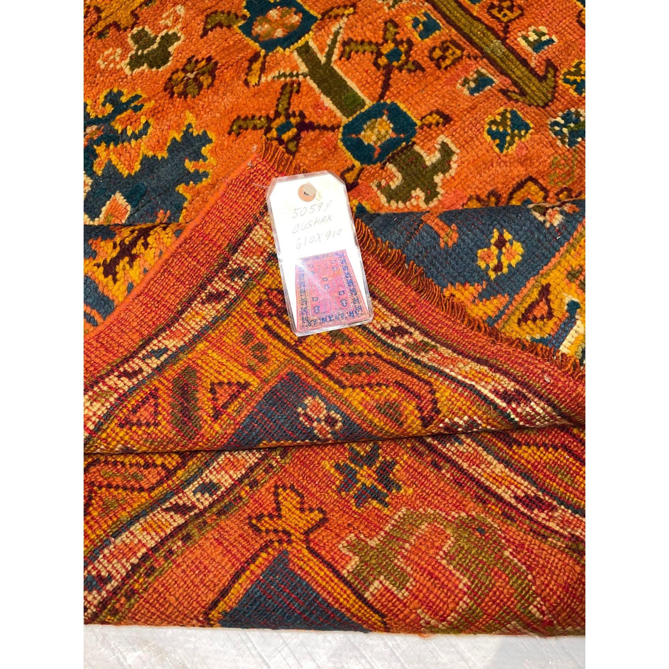 1920er Jahre Antiker feiner türkischer Oushak-Teppich (Asiatisch) im Angebot