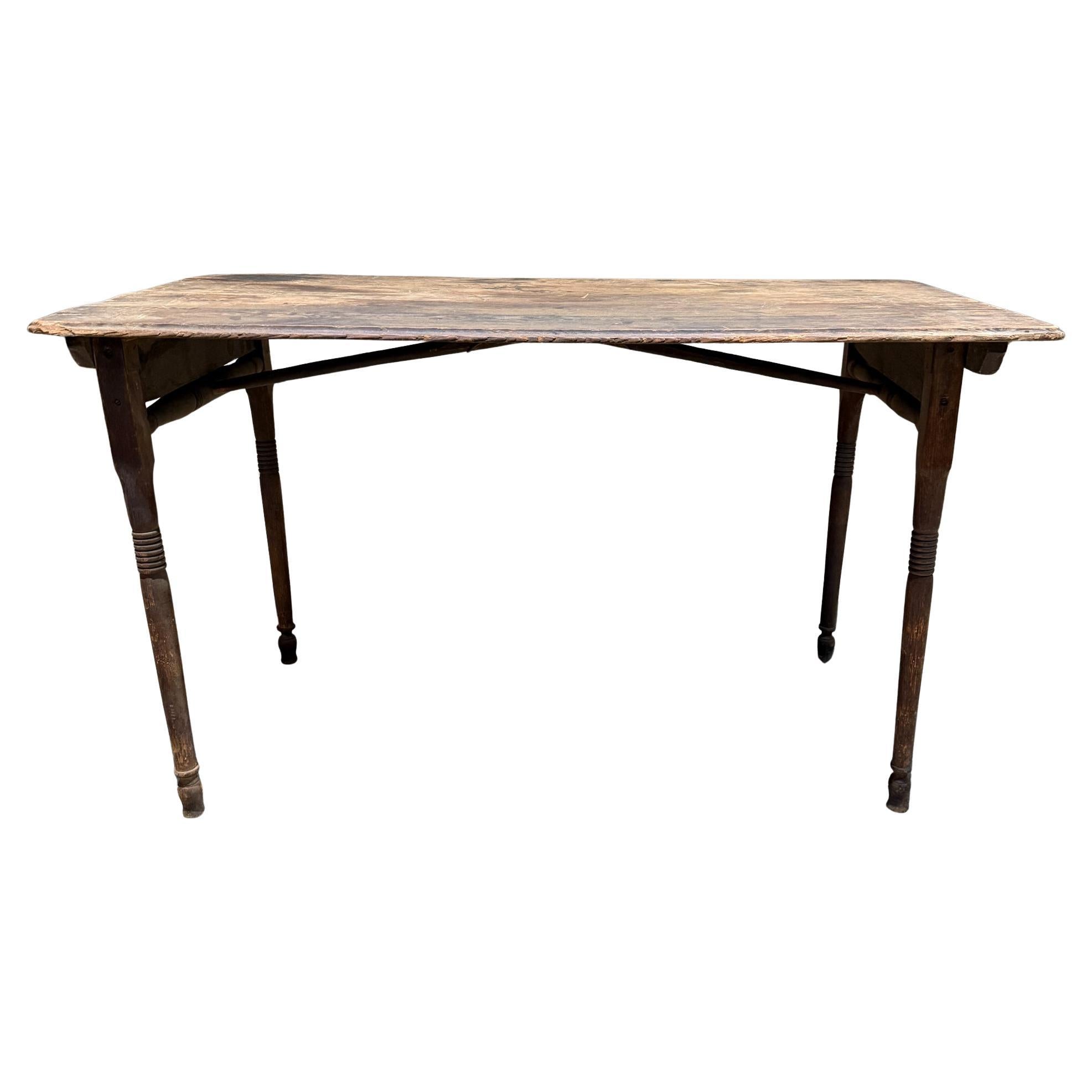 1920s Antigua Mesa Plegable de Madera Granja Rústica Francesa en venta