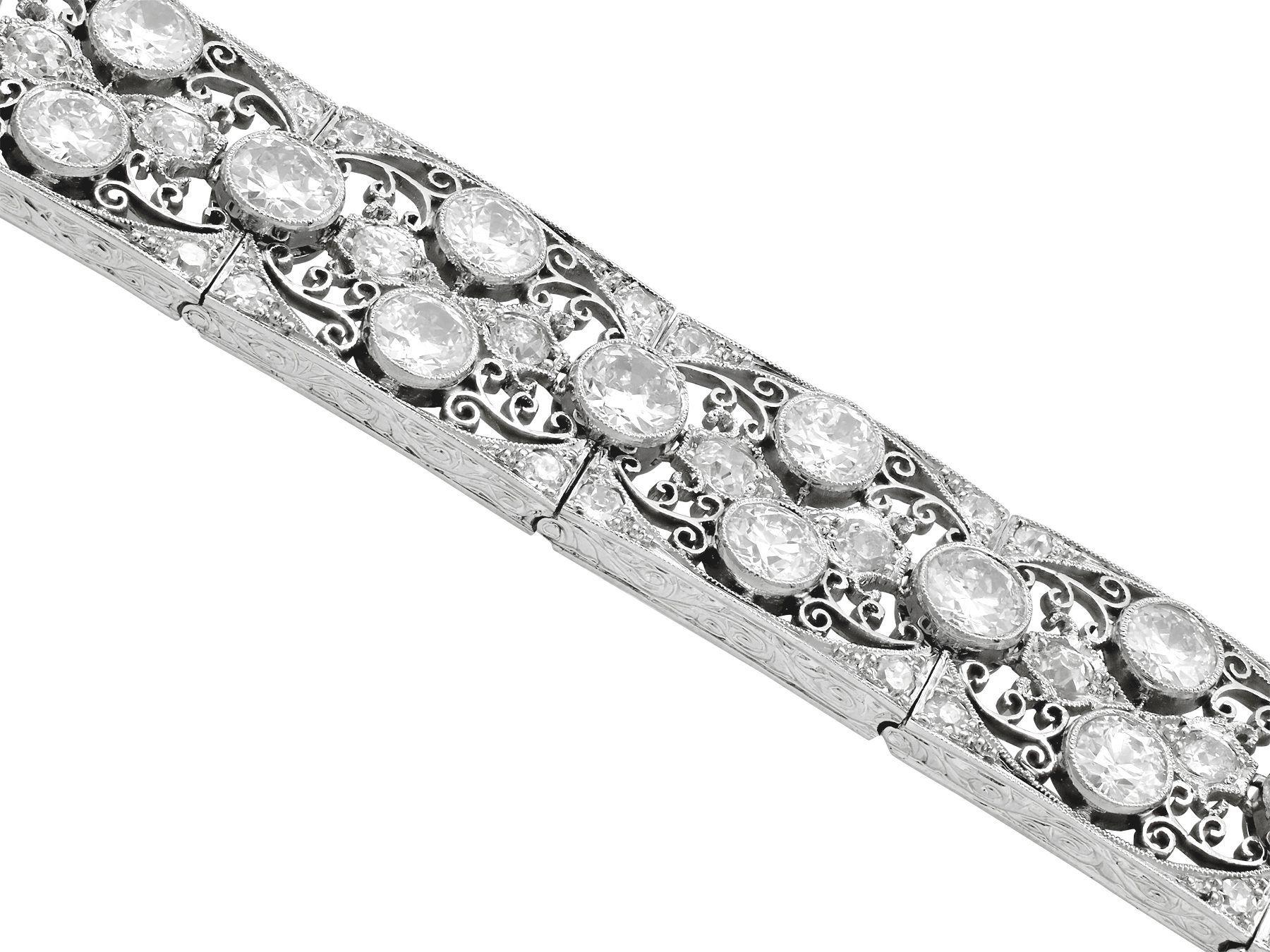 Antique 1920s French Import 15.80 Carat Diamond and Platinum Bracelet In Excellent Condition For Sale In Jesmond, Newcastle Upon Tyne