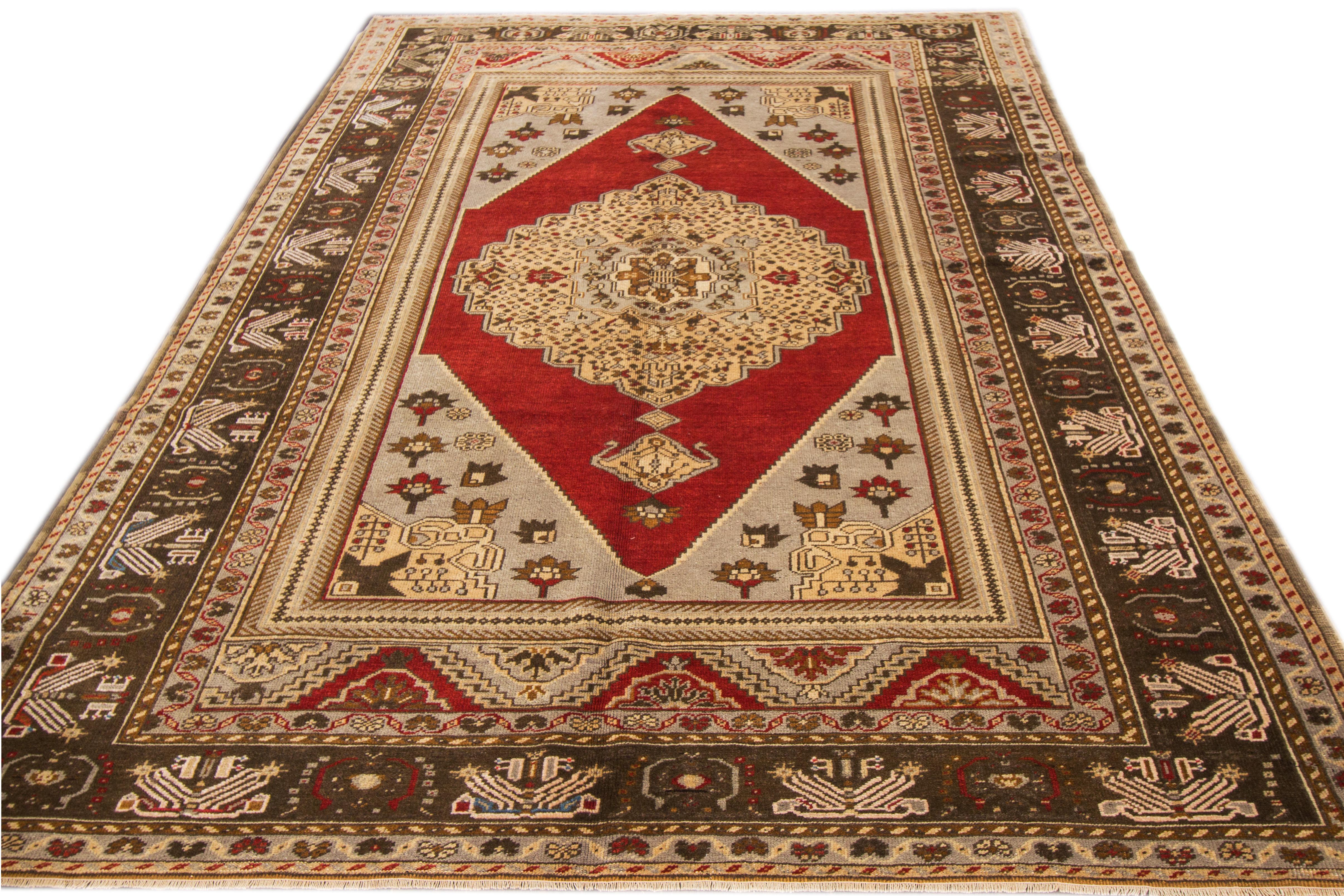 1920s Antique Khotan Rug In Good Condition For Sale In Norwalk, CT
