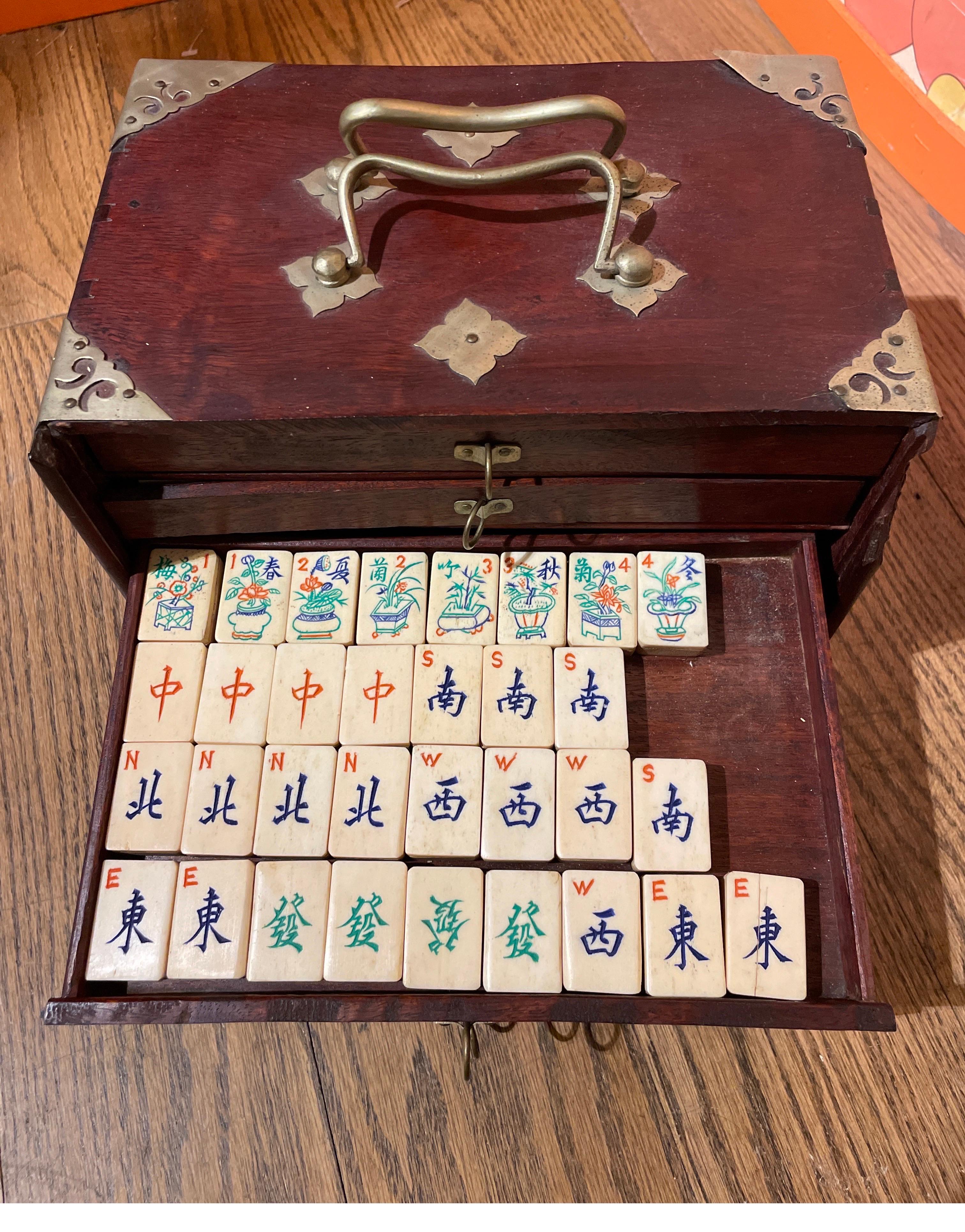 Femenino o masculino Mahjong Antiguo de Bambú y Hueso de los Años 20 Juego de Caja Tallado y Pintado a Mano