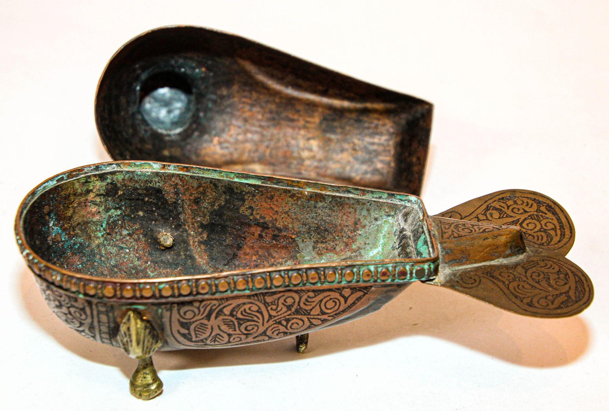 1920s Antique Metal Copper Standing Dove Bird Shaped Lidded Box Islamic Art 4