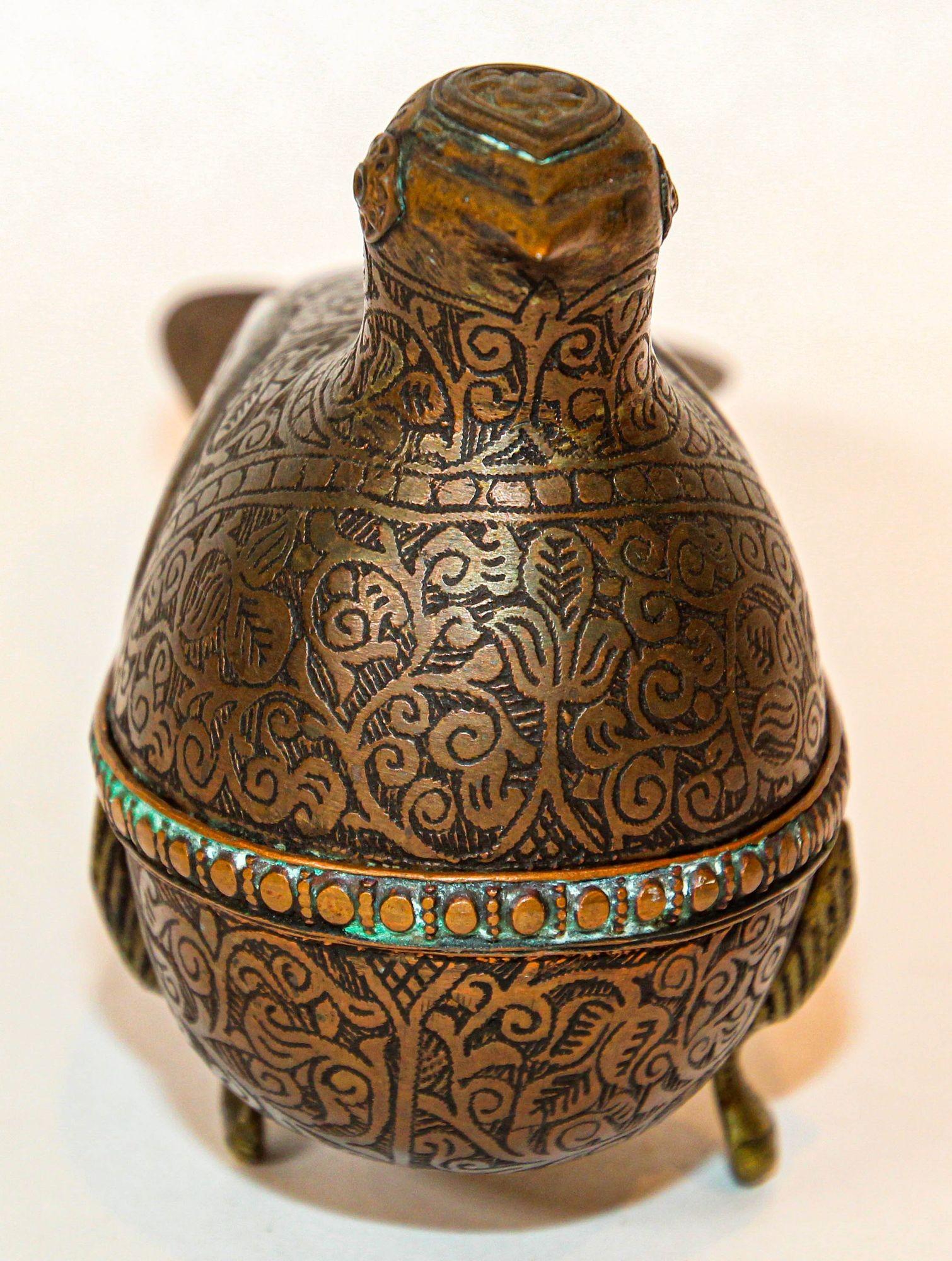 1920s Antique Metal Copper Standing Dove Bird Shaped Lidded Box Islamic Art In Good Condition In North Hollywood, CA