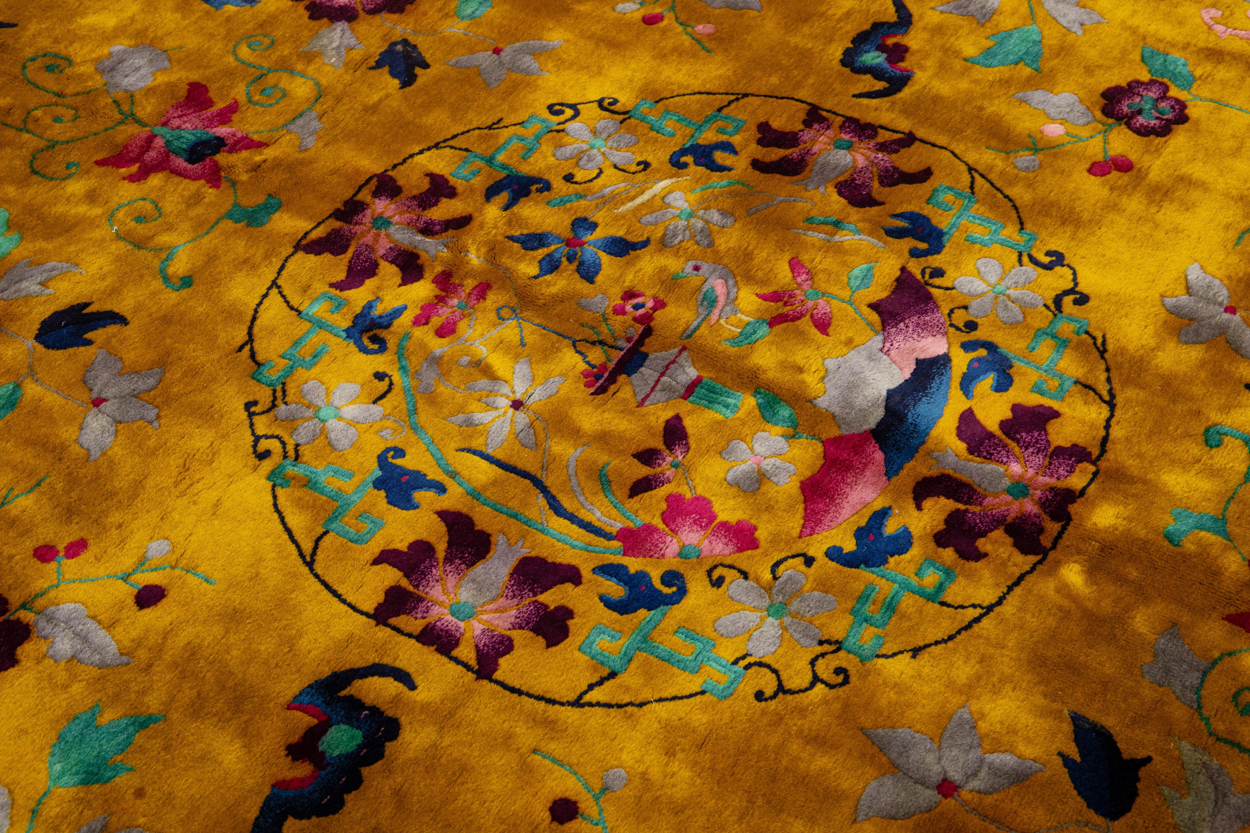1920s Antique Peking Chinese Wool Rug Handmade with Floral Design In Goldenrod For Sale 2
