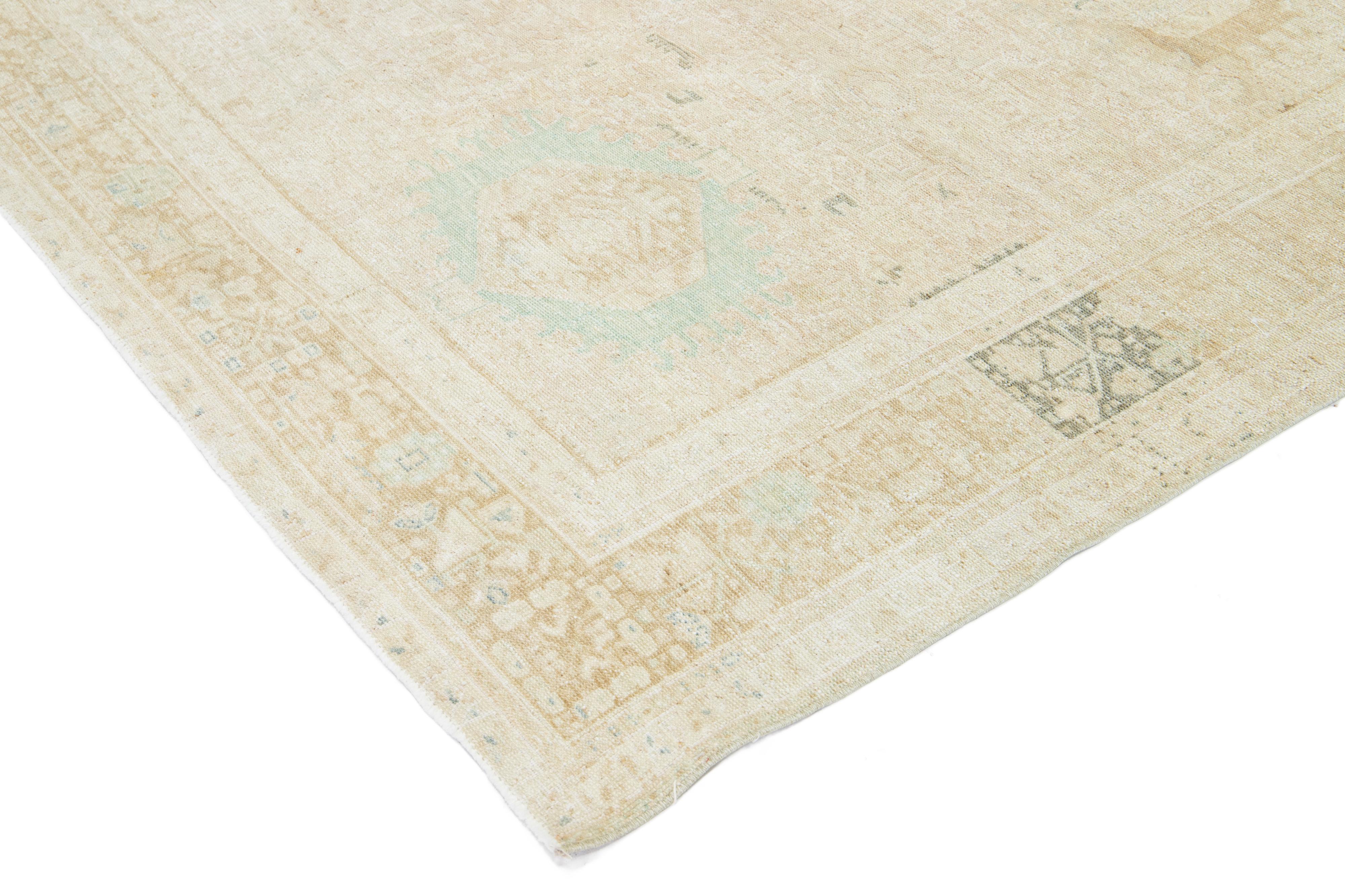 1920s Antique Persian Heriz Beige Wool Rug With Allover Design In Good Condition For Sale In Norwalk, CT