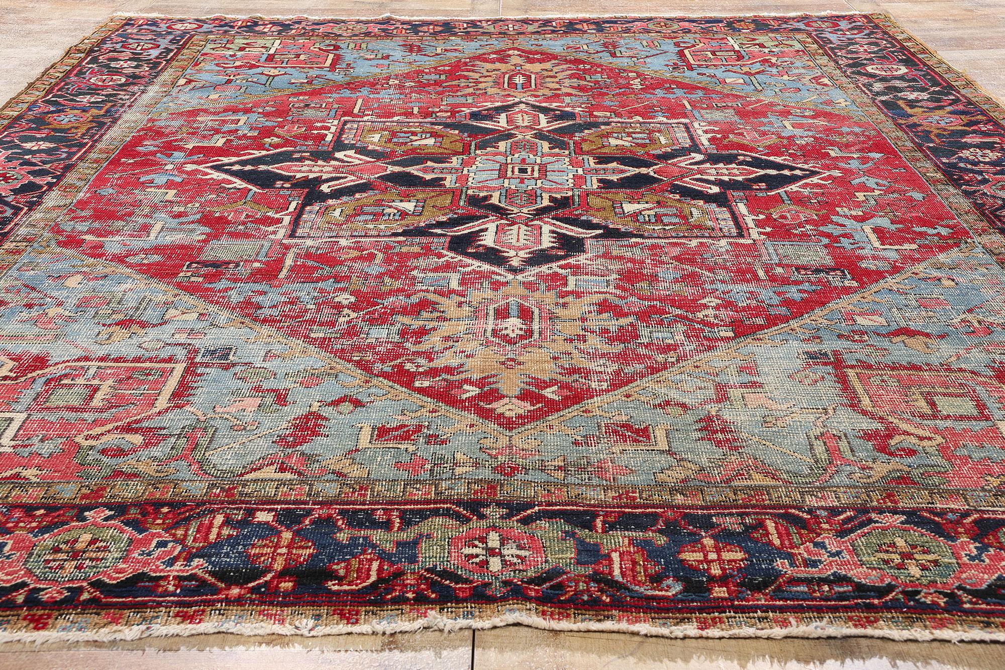 1920's Antique Persian Heriz Carpet with Traditional Style For Sale 1