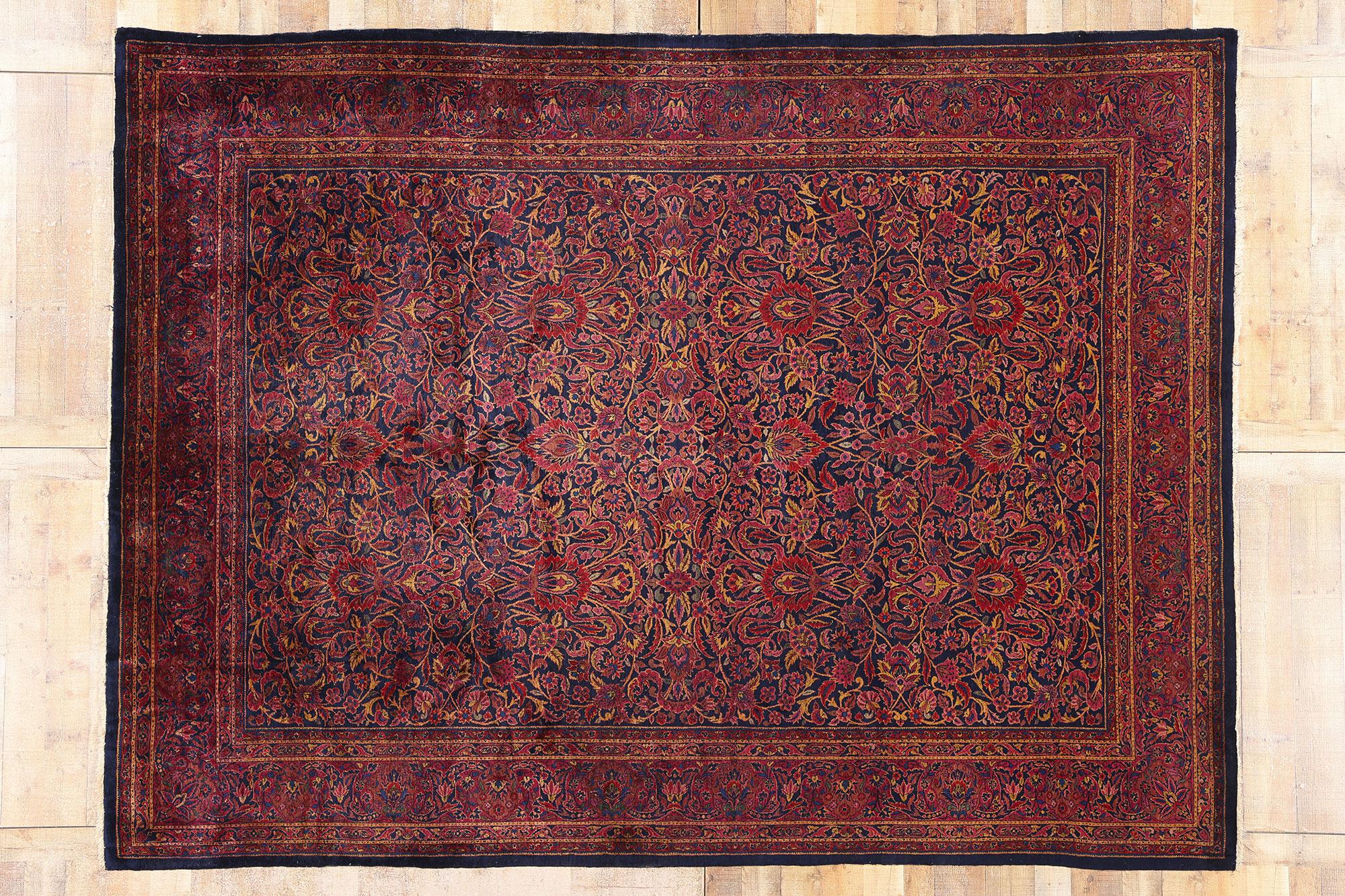 1920's Antique Persian Sarouk Carpet with Timeless Traditional Style For Sale 2