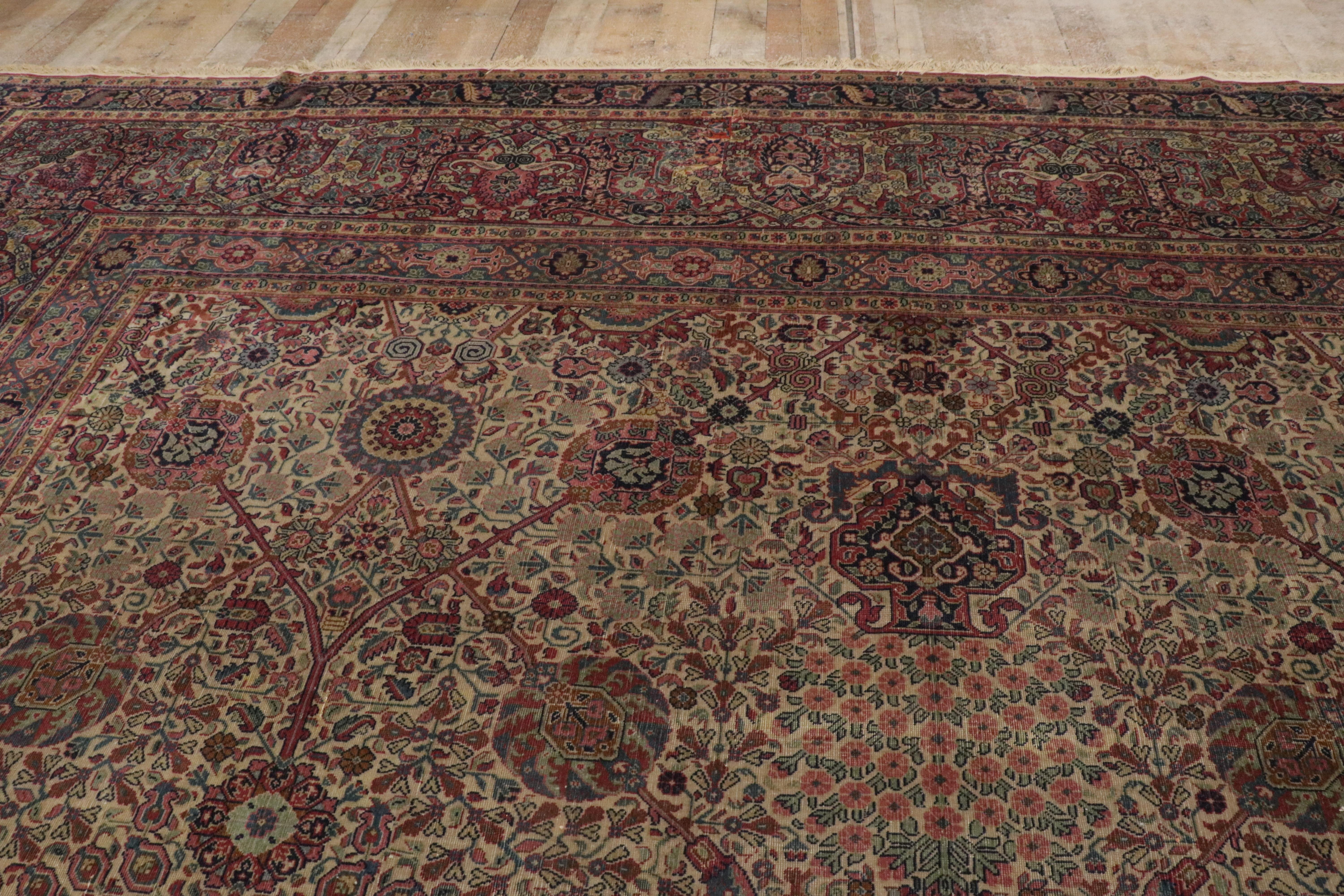 Alfombra Sivas Turca Antigua de 1920 con Estilo Tradicional en venta 9