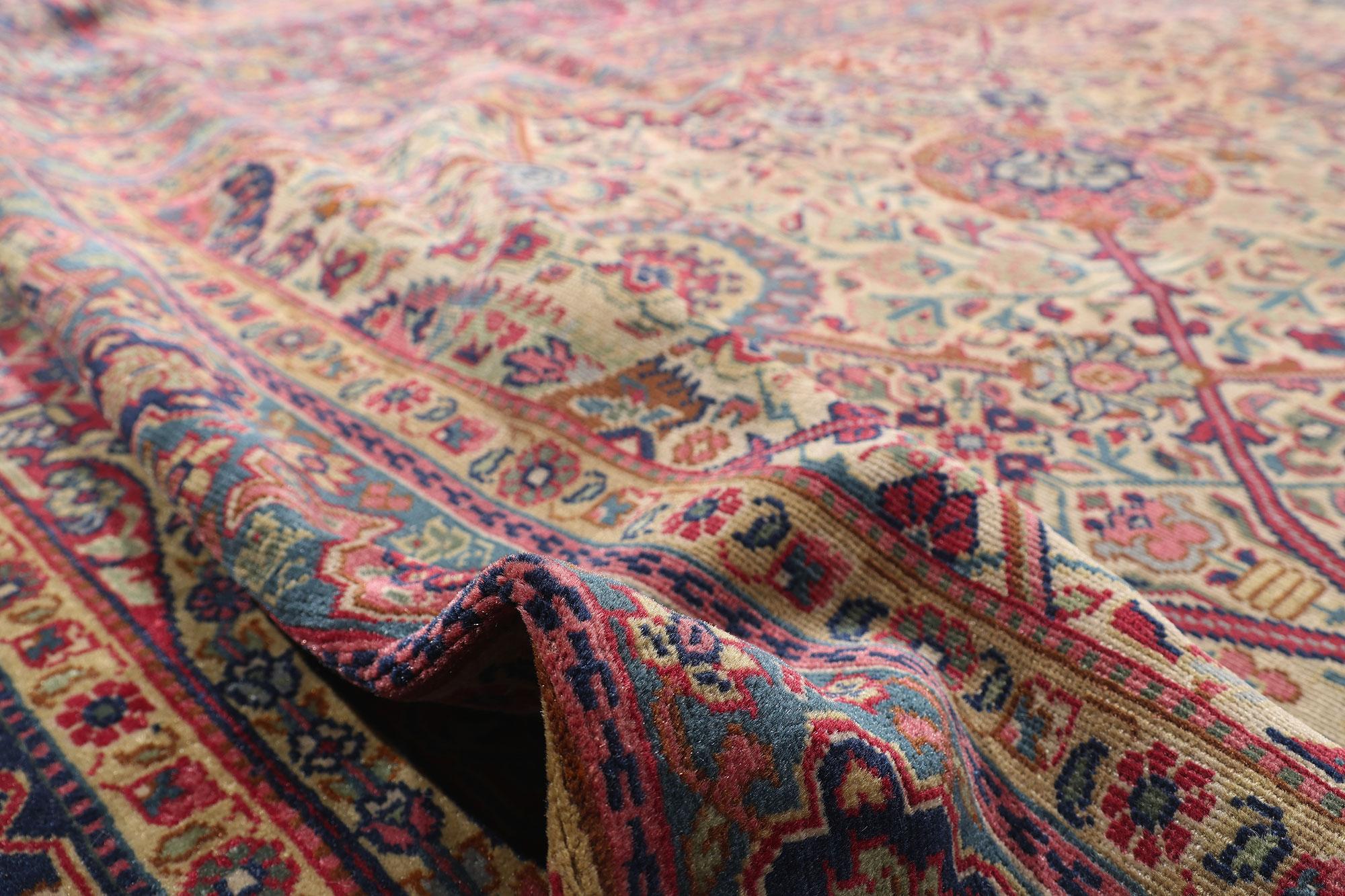 Wool 1920's Antique Turkish Sivas Carpet with Traditional Style For Sale