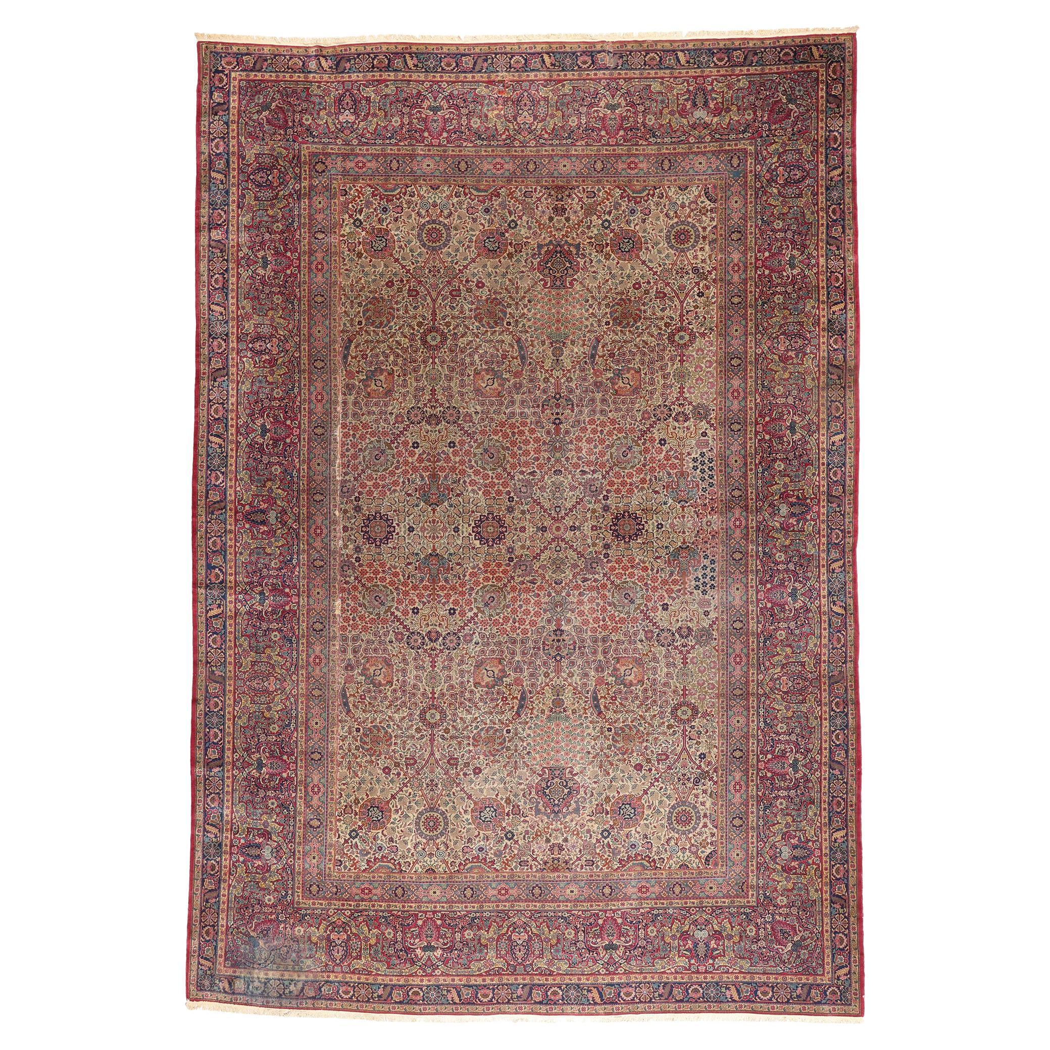 Tapis turc ancien Sivas des années 1920 avec style traditionnel