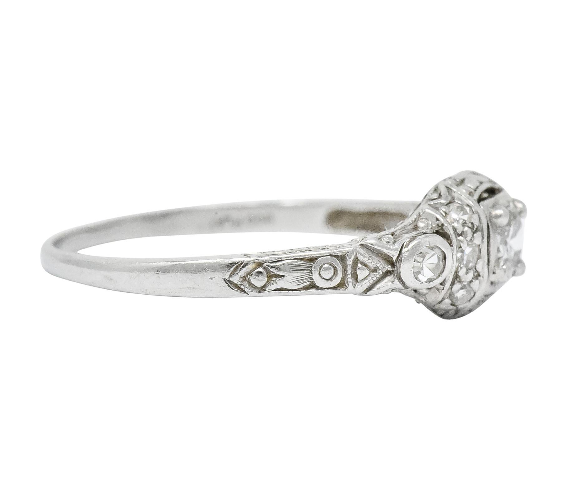 1920s Art Deco 0.30 Carat Diamond Platinum Engagement Ring In Excellent Condition In Philadelphia, PA