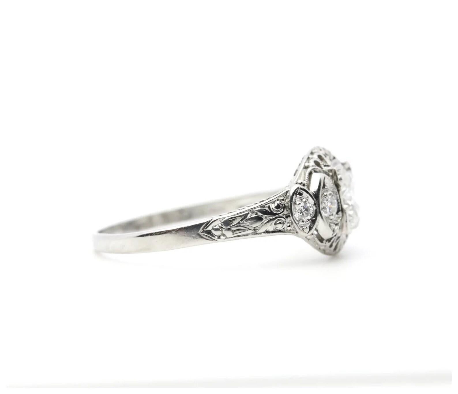 Round Cut 1920’s Art Deco 0.72ctw Platinum Diamond Filigree Engagement Ring For Sale