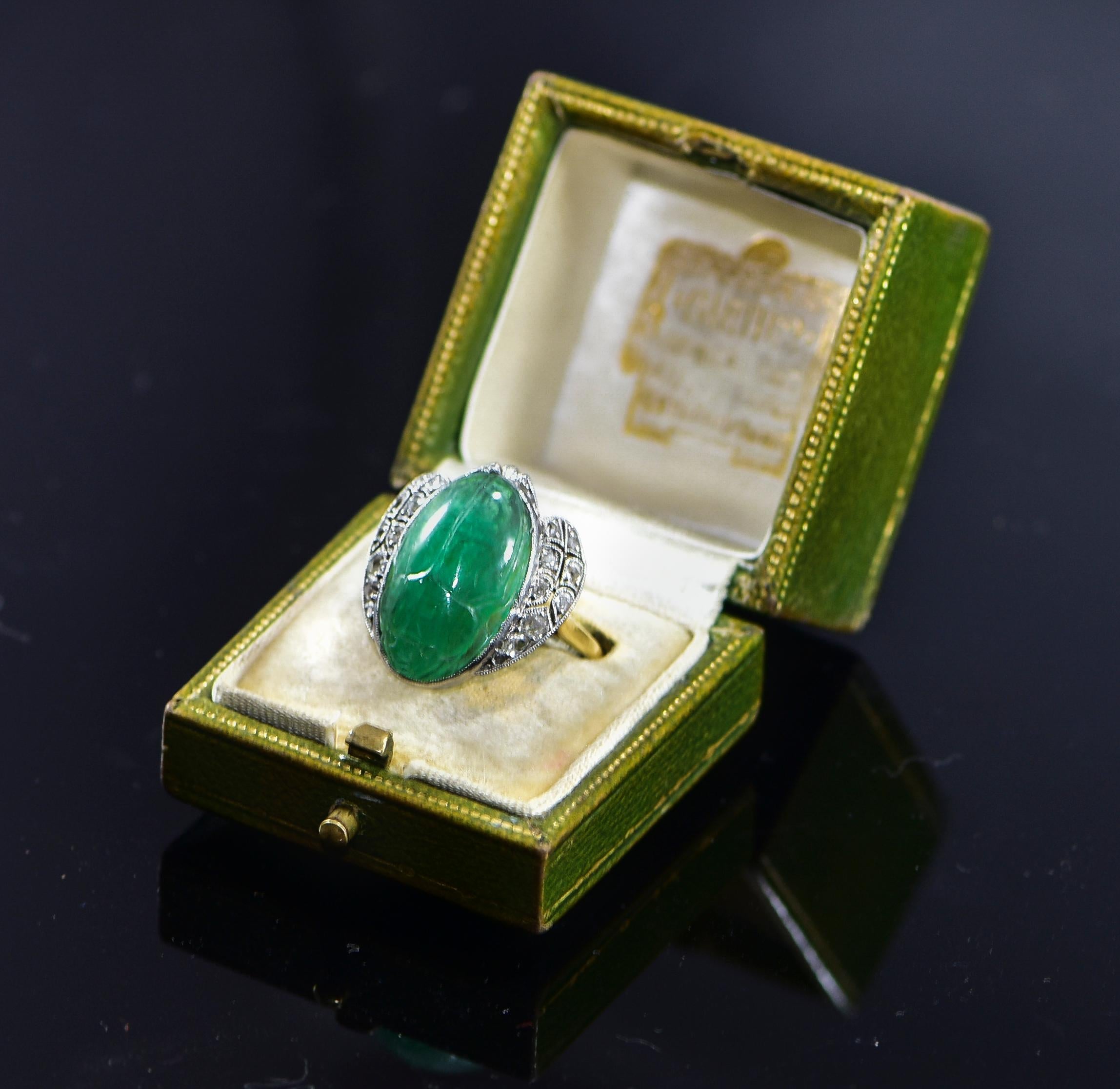 1920s Art Deco 10 Carat Egyptian Revival Hand-Carved Emerald Diamond Scarab Ring In Excellent Condition In New york, NY