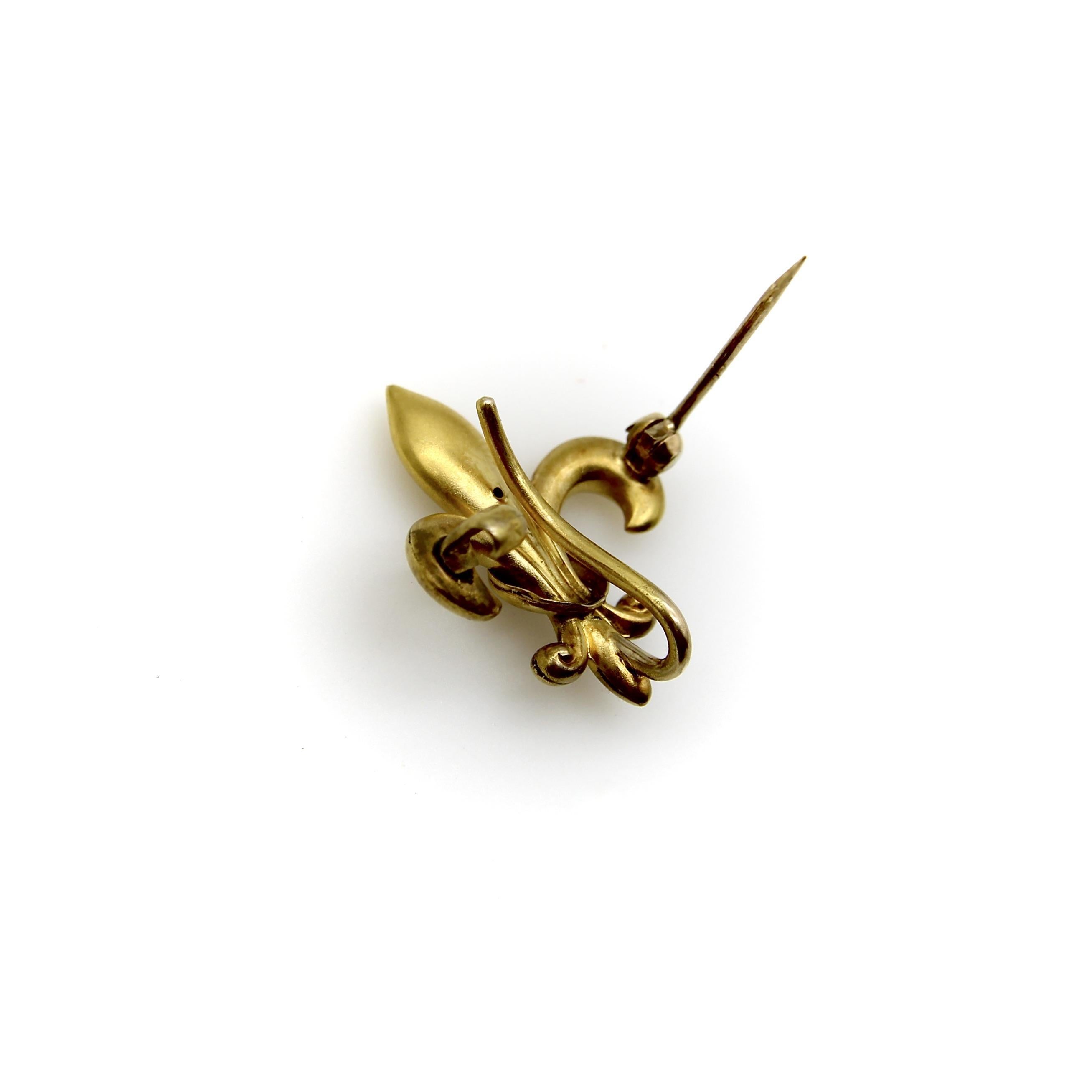 Alfiler Flor de Lis de Oro de 10 quilates Art Decó de los años 20 en venta 2