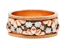 1920's Art Deco 14 Karat Tri-Colored Gold Floral Band Ring