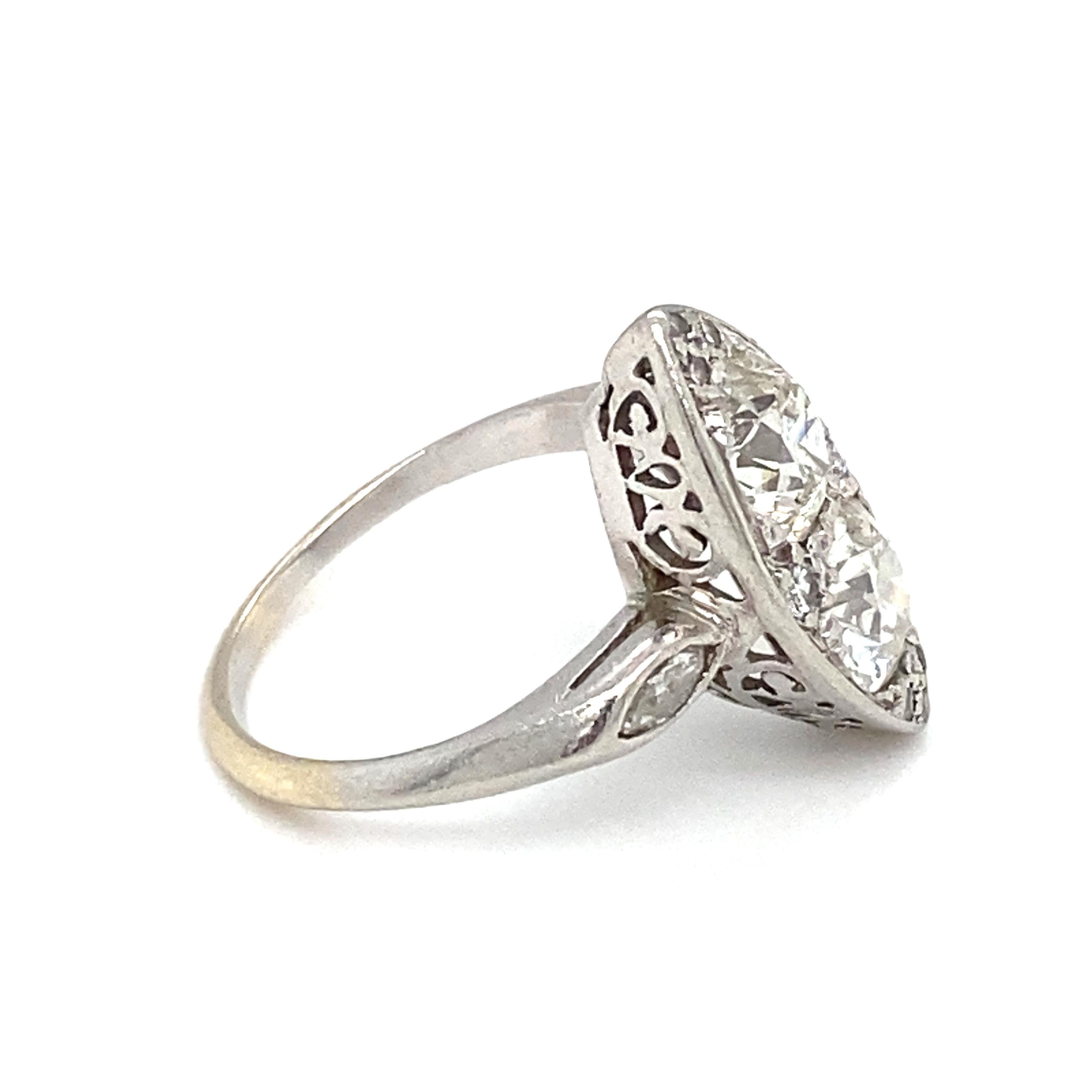 1920s Art Deco 1.60ctw Two Diamond Navette Ring in Platinum For Sale 1