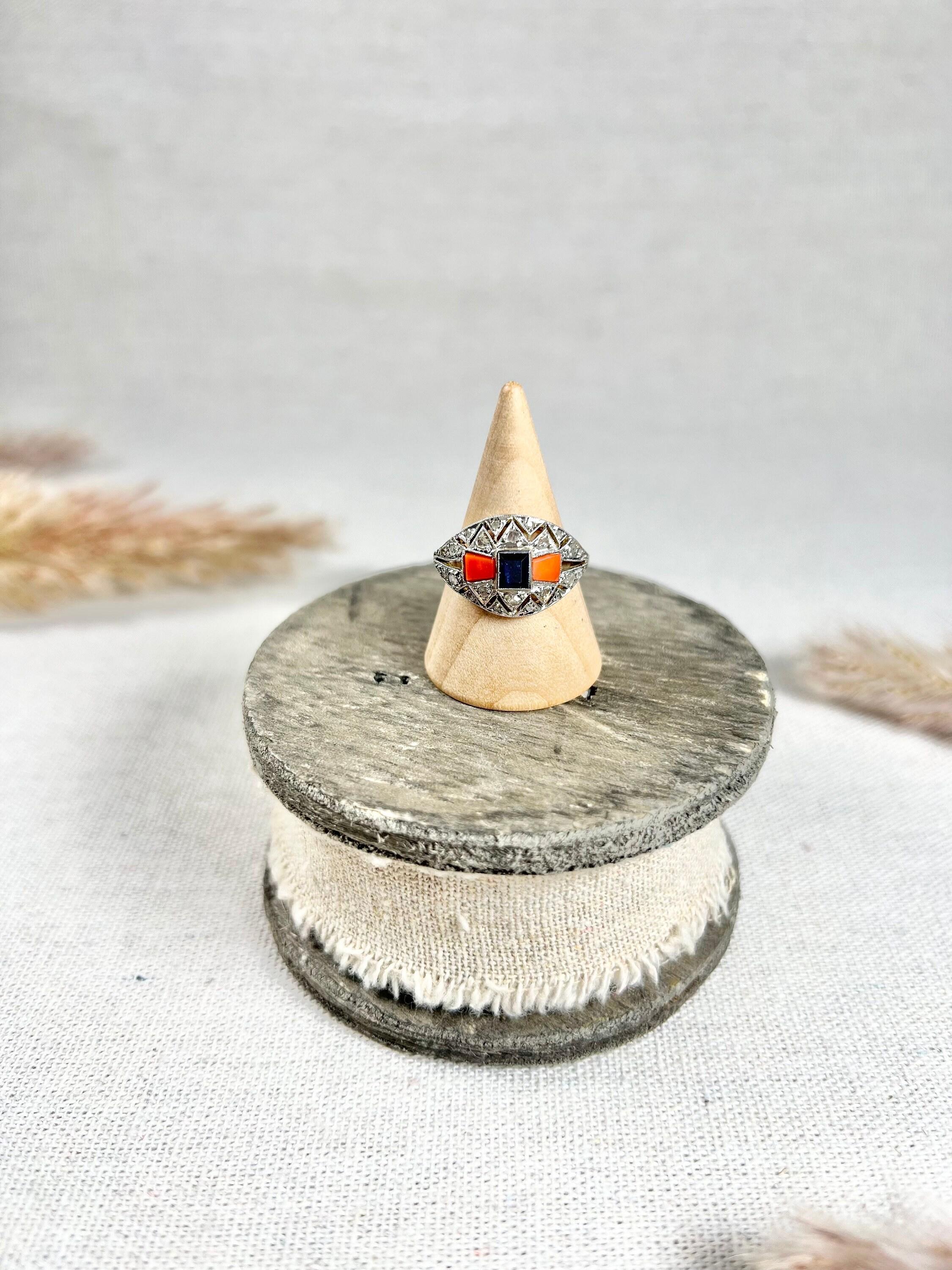 1920's Art Deco 18ct Gold & Platinum French Sapphire, Coral & Diamond Dome Ring For Sale 1