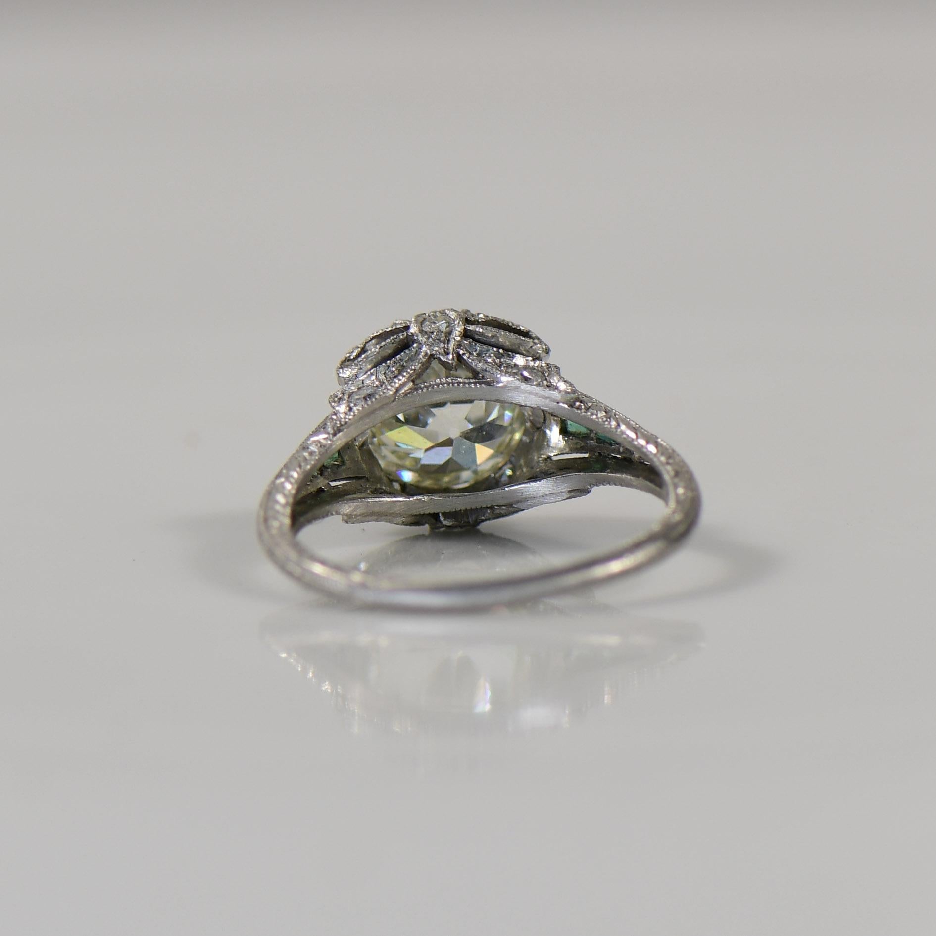 Women's 1920'S Art Deco 2.03ct Diamond and Emerald Platinum Engagement Ring- GIA Cert