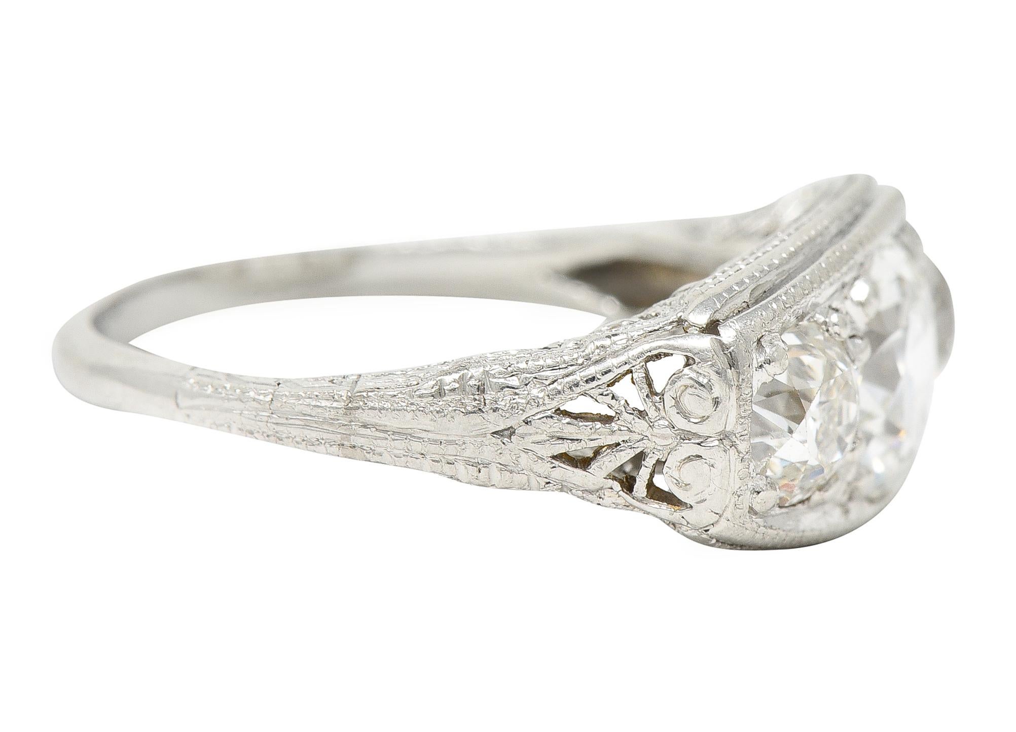 Old European Cut 1920's Art Deco 2.95 Carats Diamond Platinum Three Stone Dinner Ring