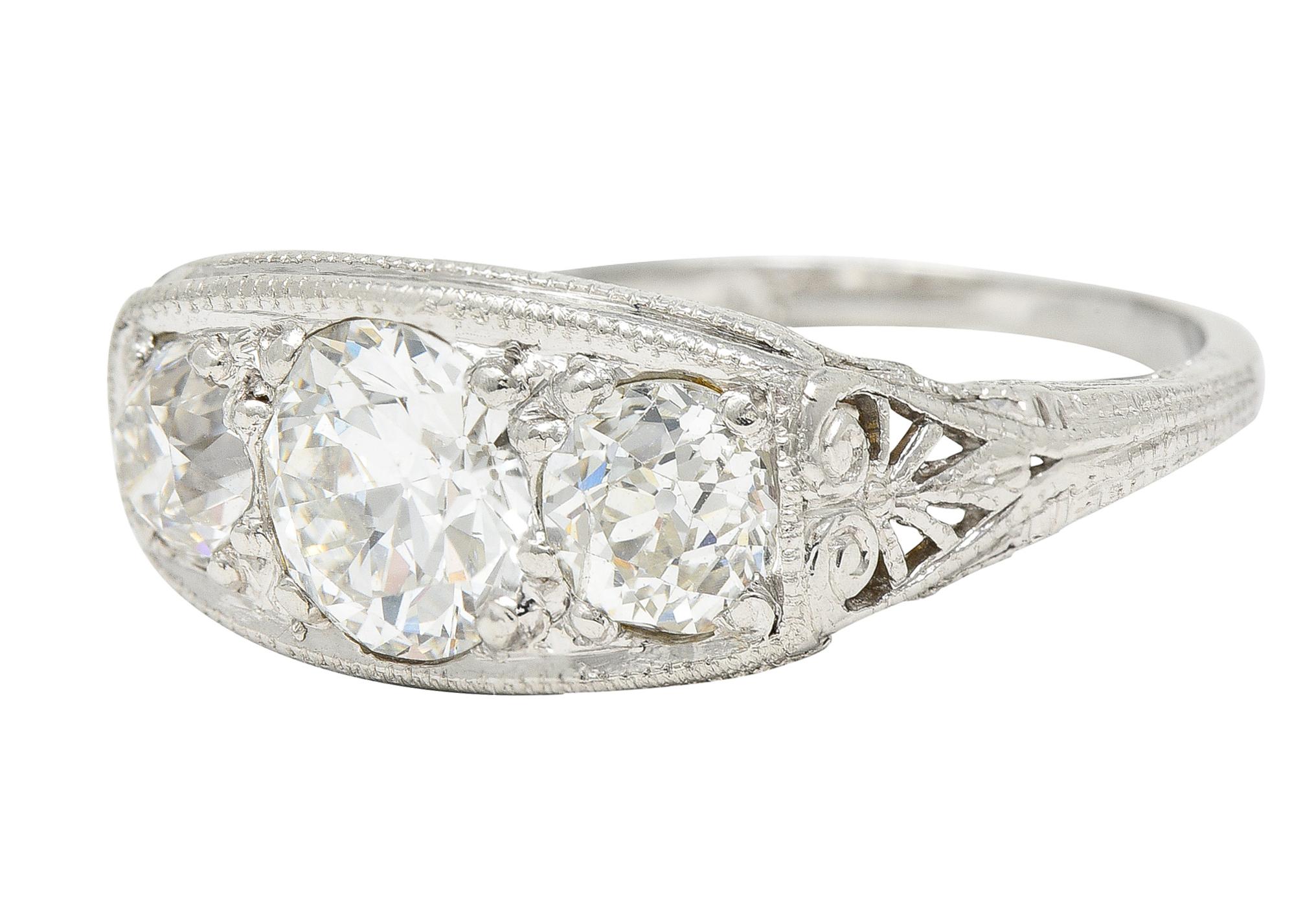 1920's Art Deco 2.95 Carats Diamond Platinum Three Stone Dinner Ring 1