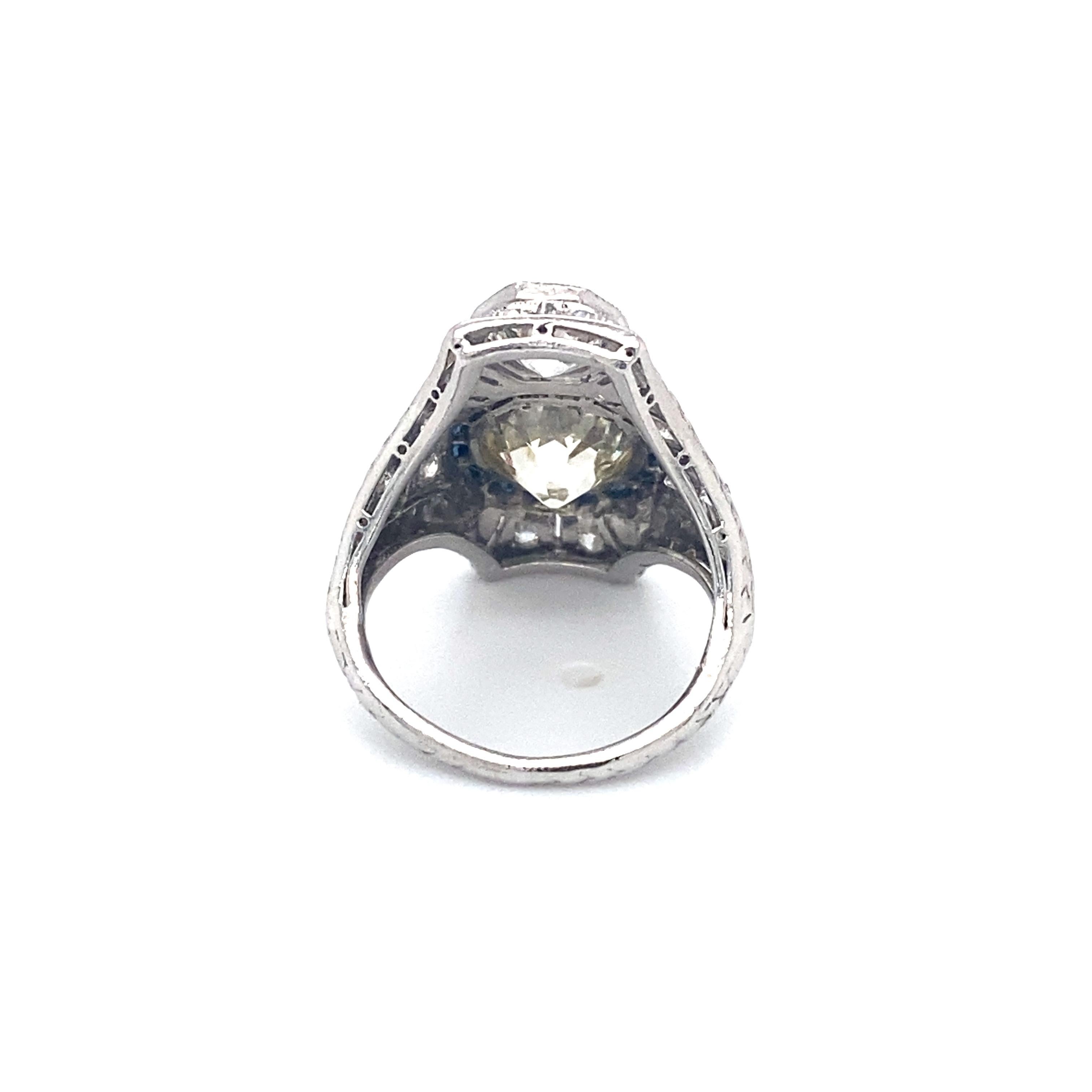 Women's or Men's 1920s Art Deco 3.70 Carat Total Diamond and Sapphire Cocktail Ring in Platinum For Sale