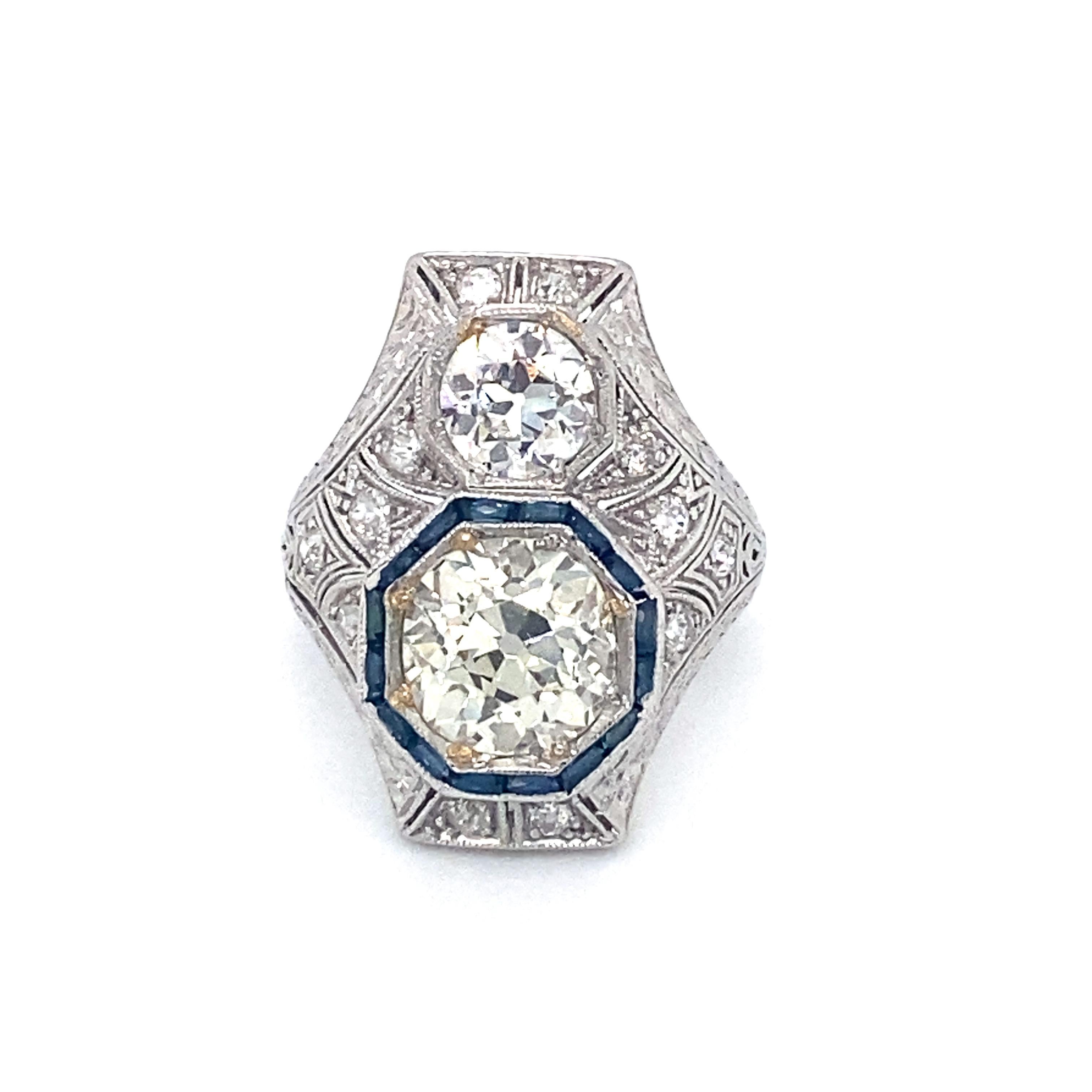 1920s Art Deco 3.70 Carat Total Diamond and Sapphire Cocktail Ring in Platinum For Sale 1