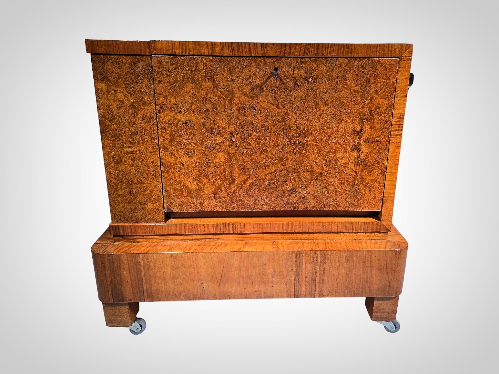 Early 20th Century 1920s Art Deco Bar Cabinet For Sale